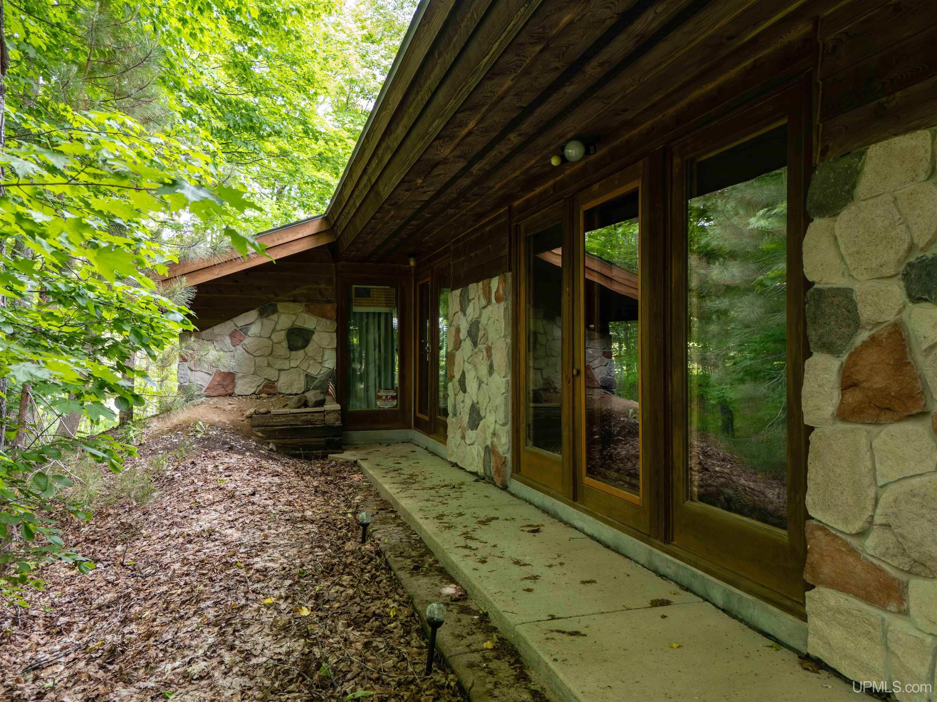 104 N Hagerman Lake Road Property Photo 37