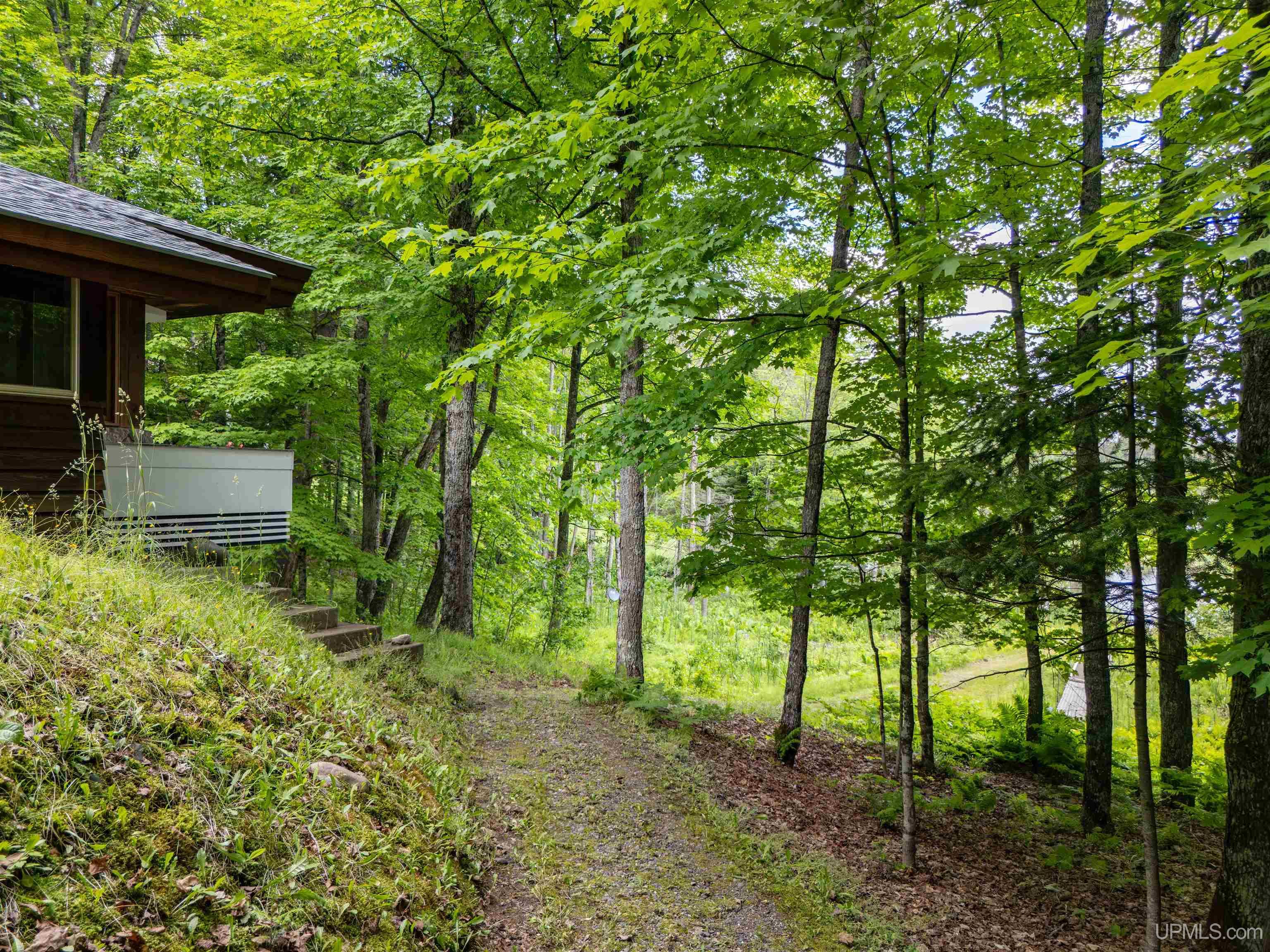 104 N Hagerman Lake Road Property Photo 42