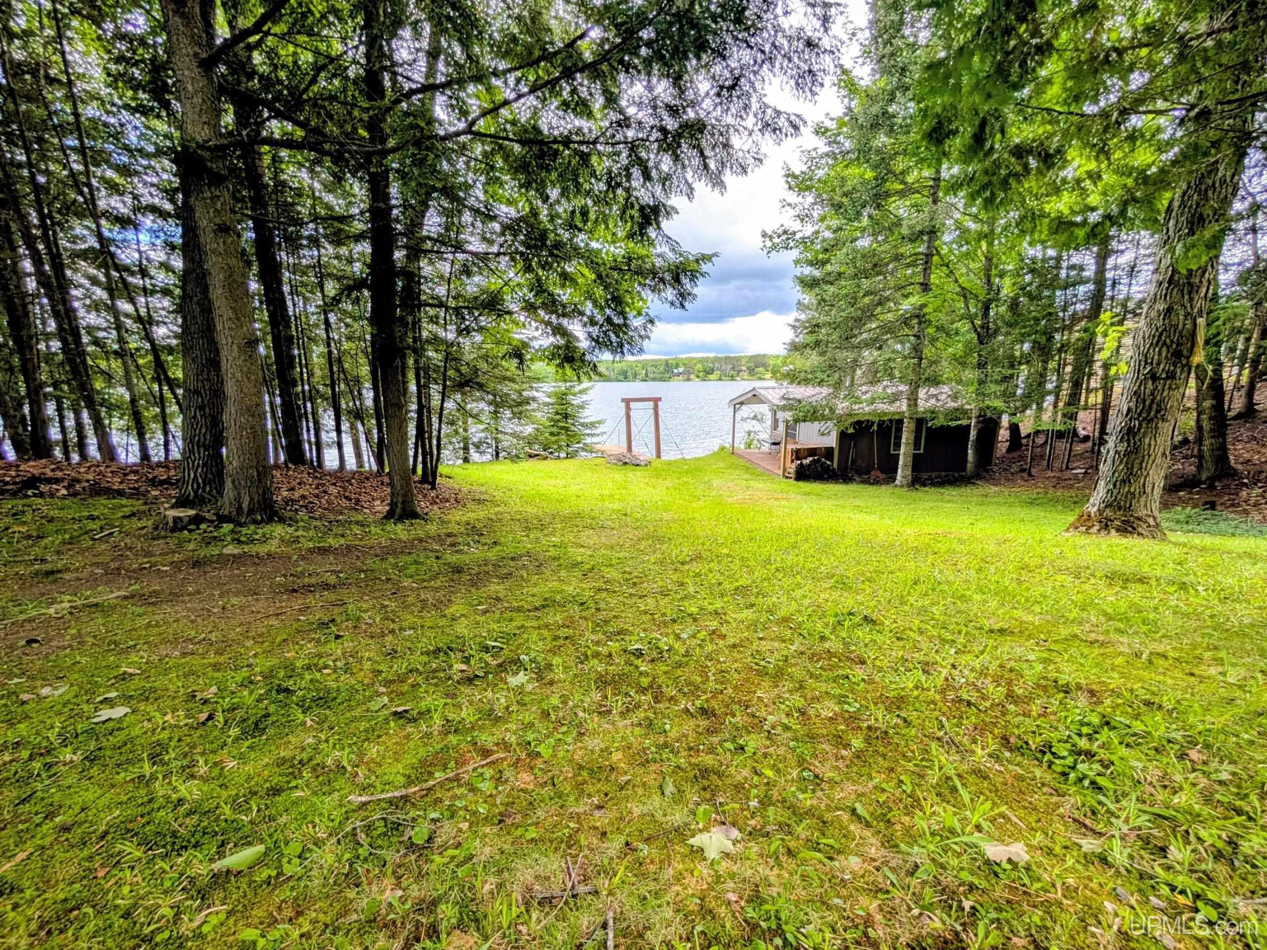110 Stanley Lake Drive Property Photo 5