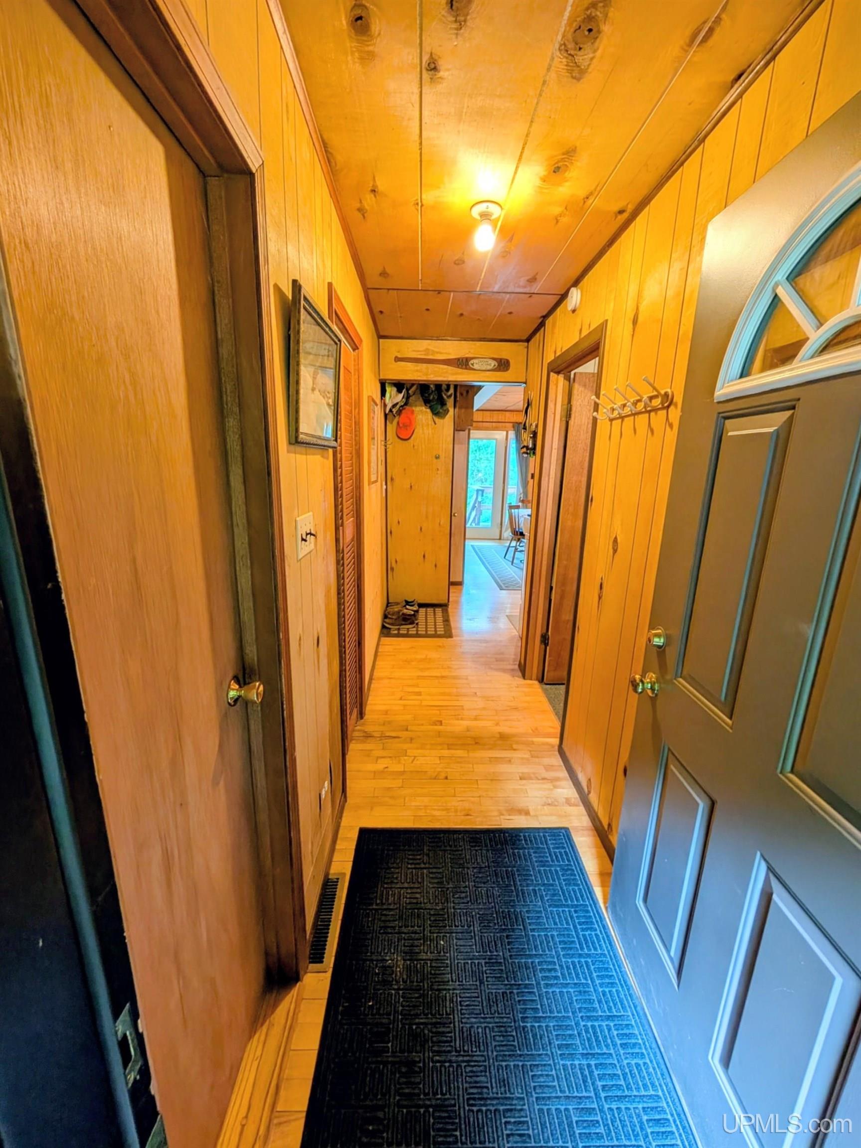 110 Stanley Lake Drive Property Photo 14