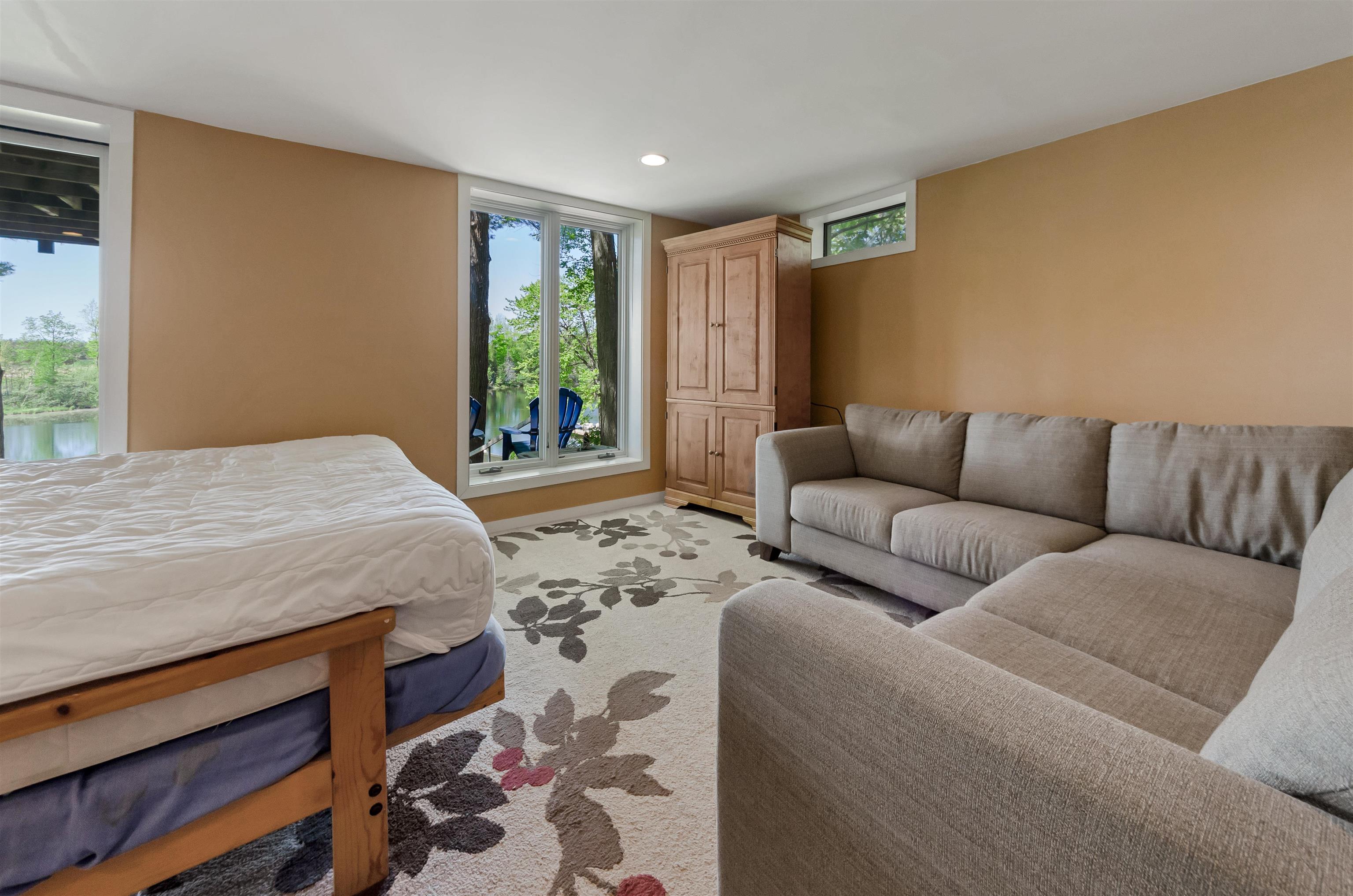 661 Connie Drive Property Photo 27