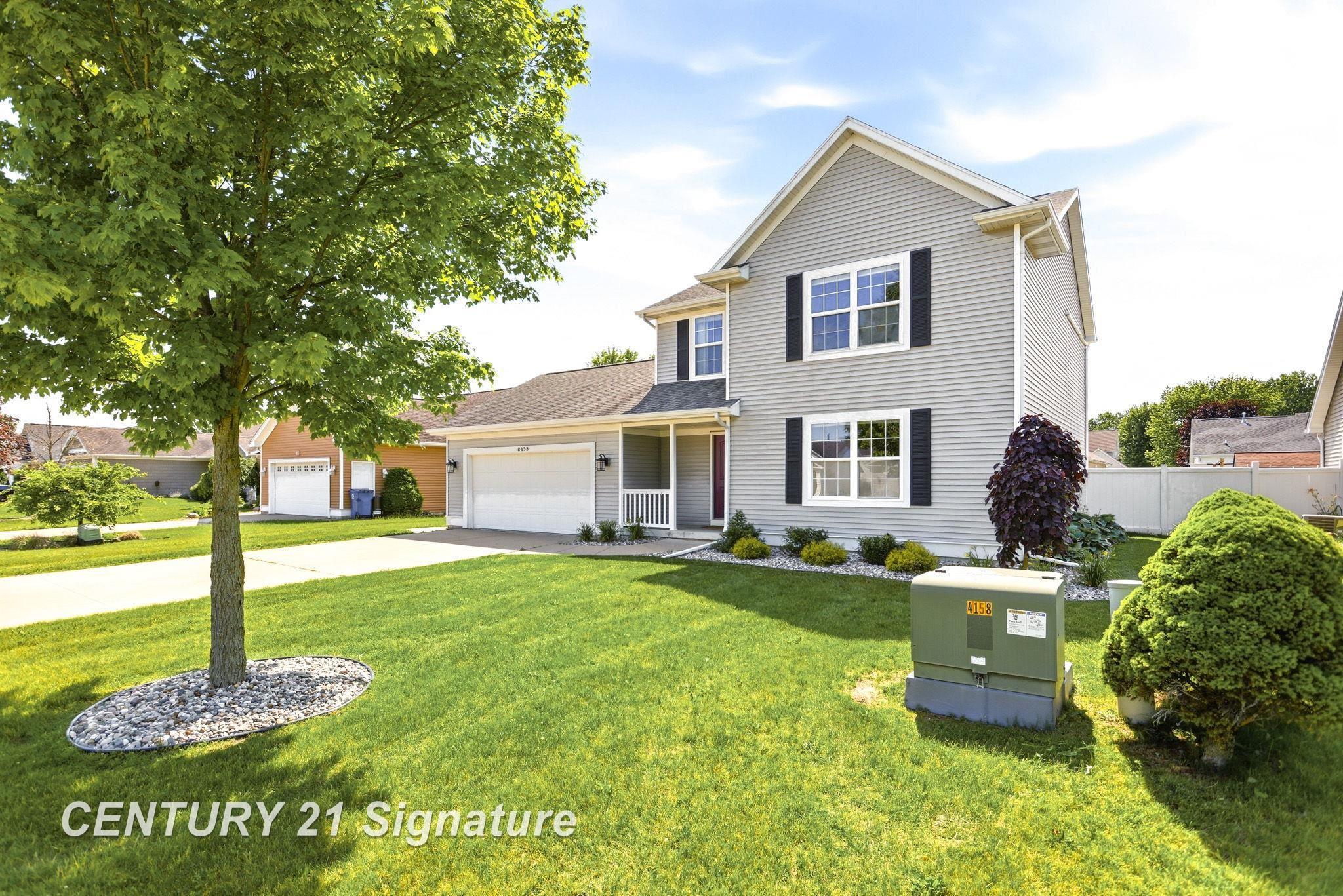 8433 Waxwing Drive Property Photo 3