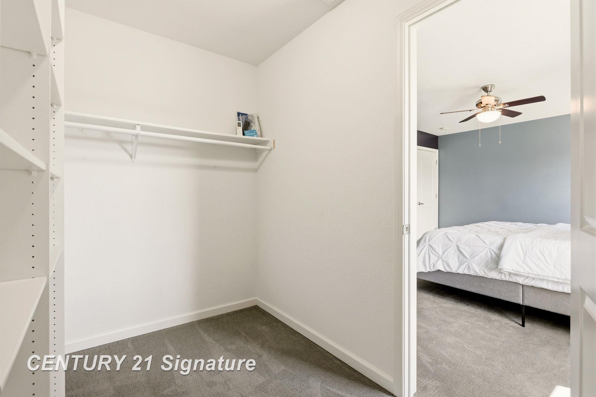 8433 Waxwing Drive Property Photo 25