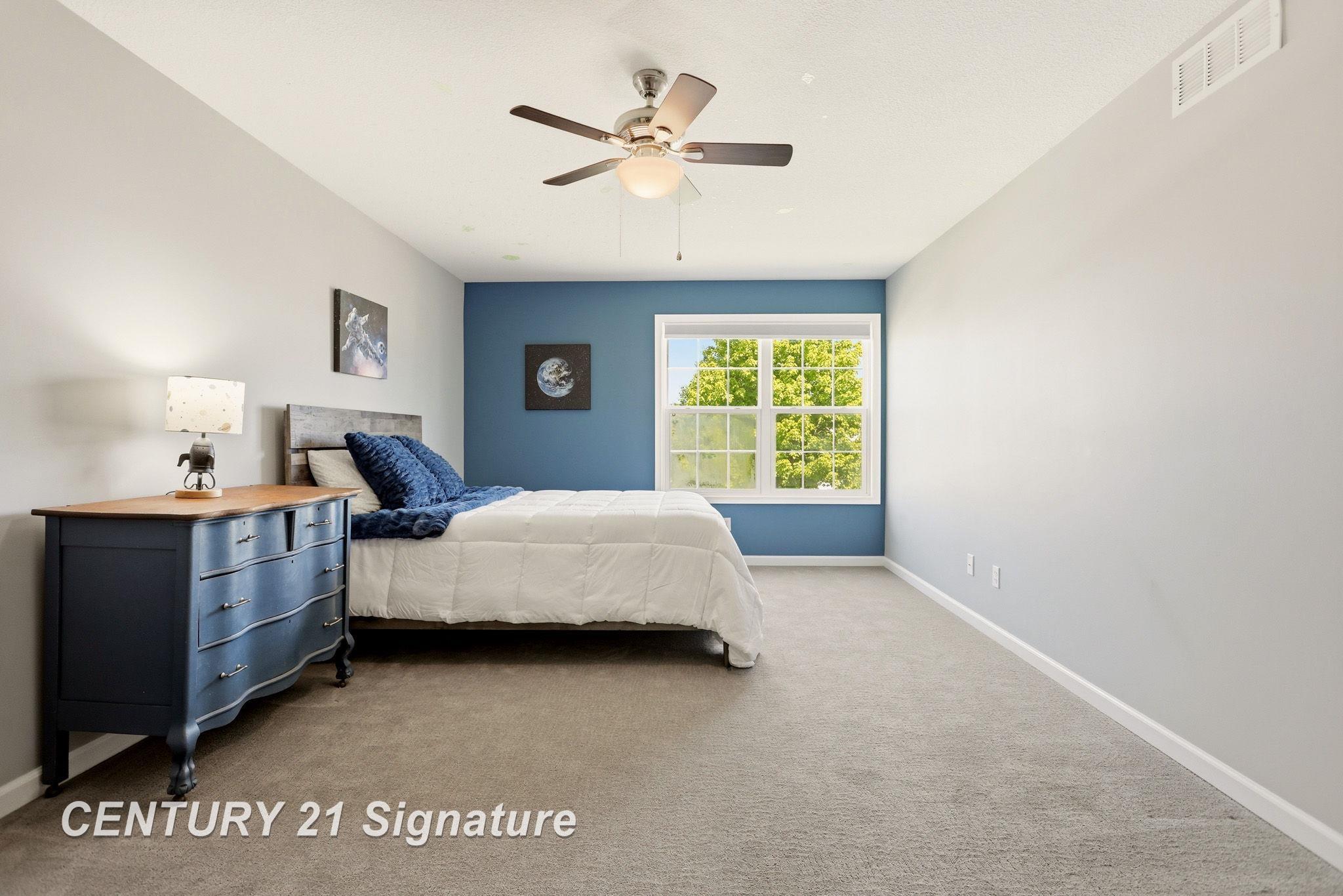 8433 Waxwing Drive Property Photo 27