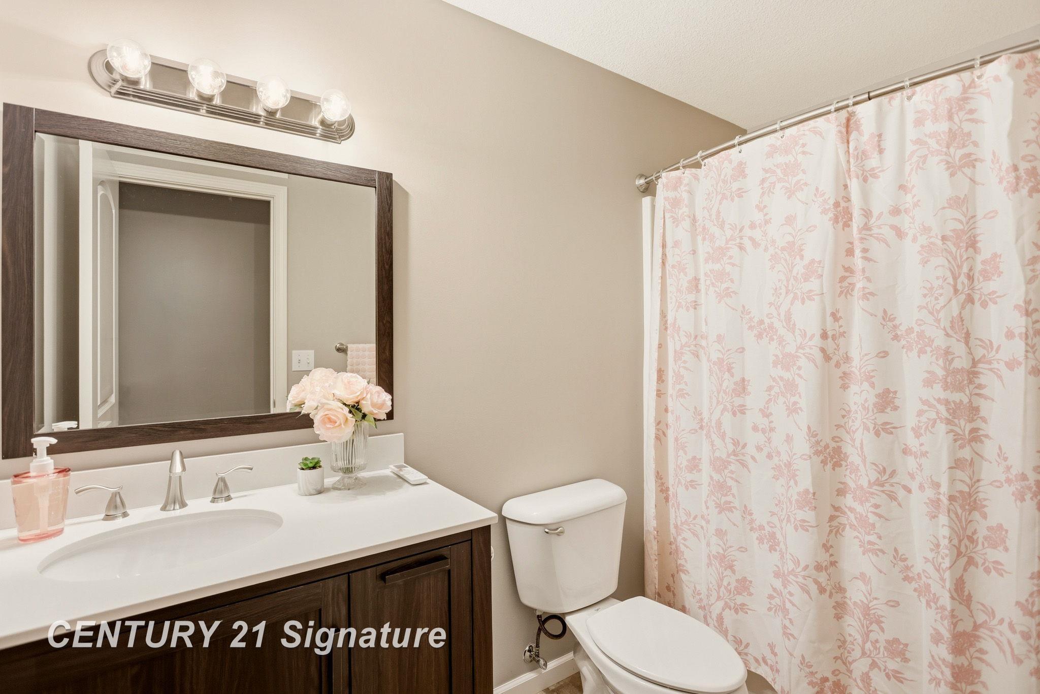 8433 Waxwing Drive Property Photo 29