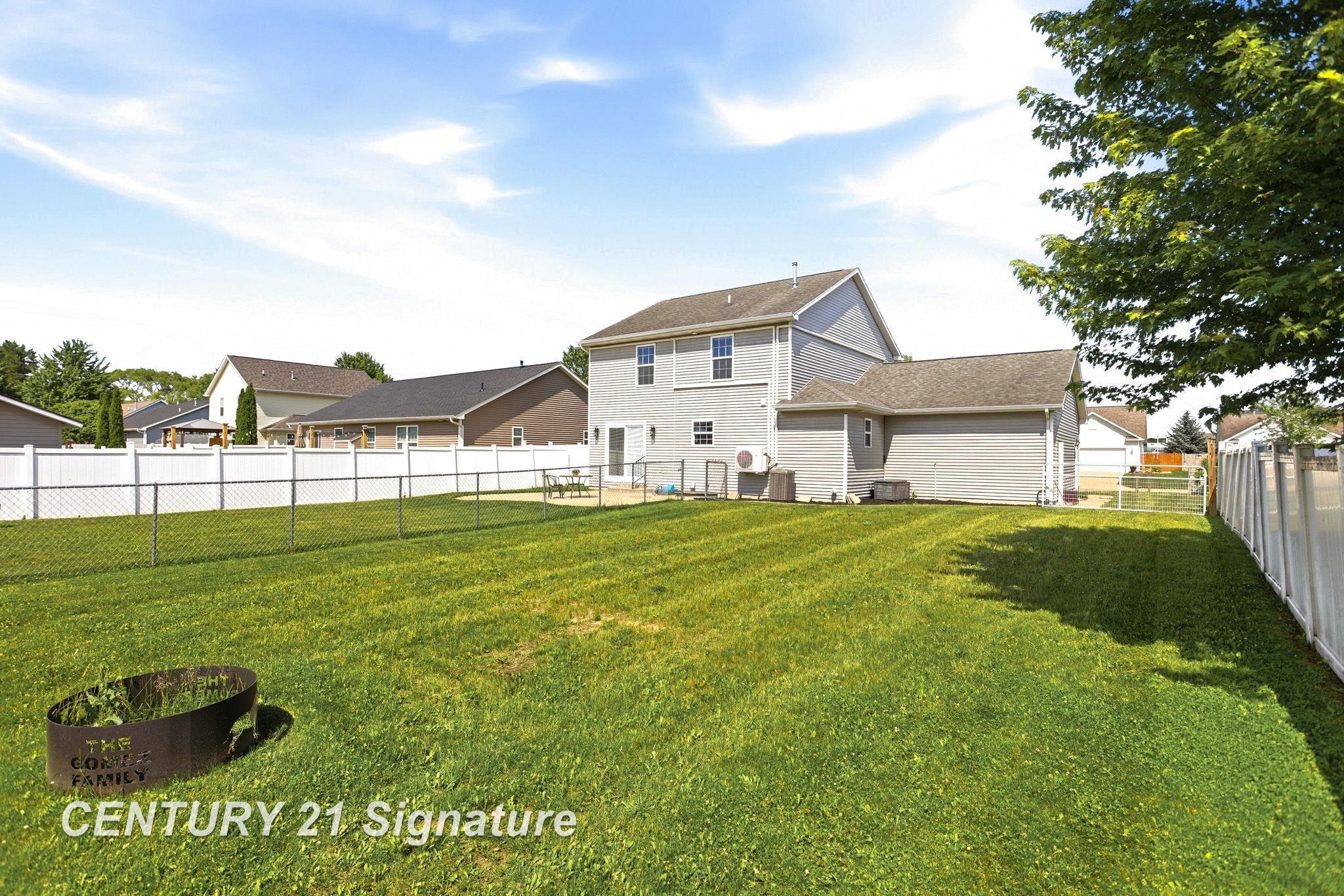 8433 Waxwing Drive Property Photo 40