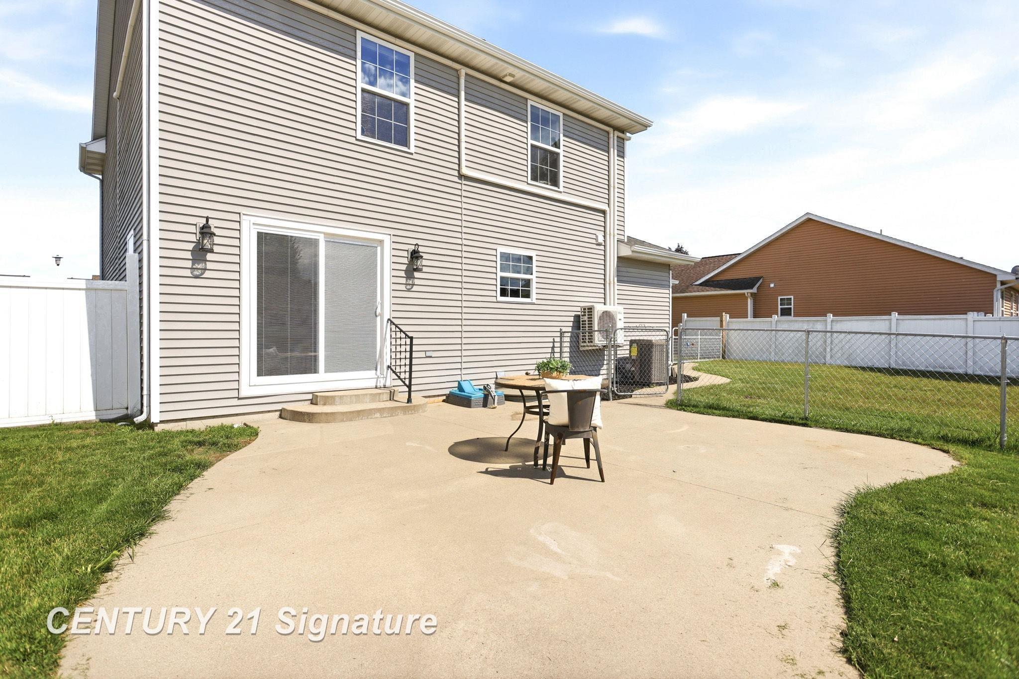 8433 Waxwing Drive Property Photo 44