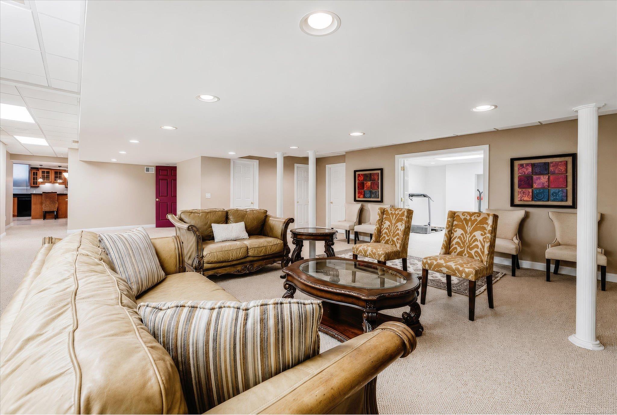 5539 Carrollton Court Property Photo 77
