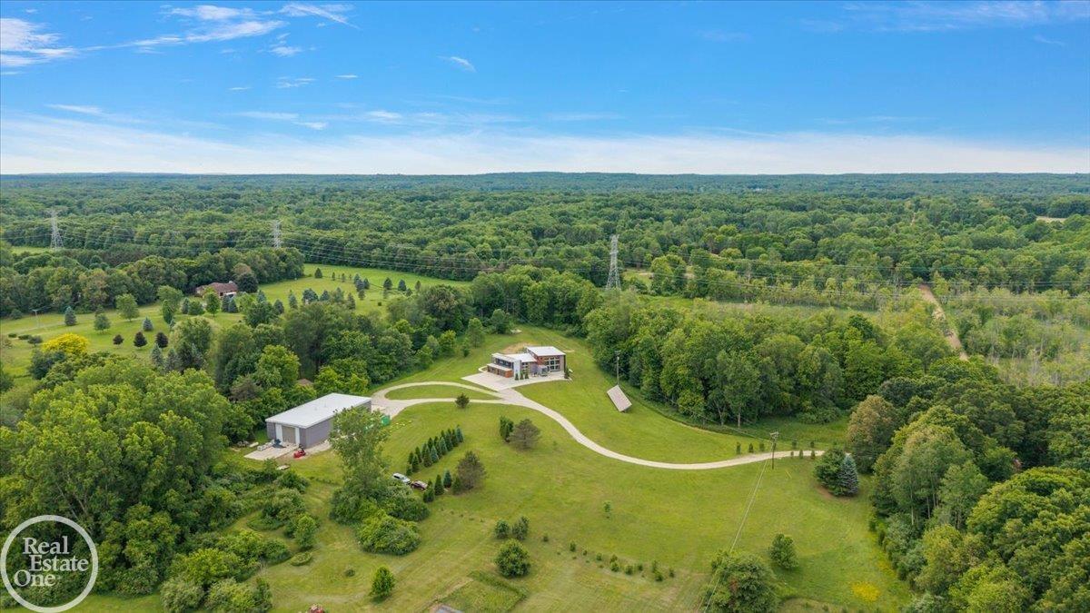 850 Frick Road Property Photo 6