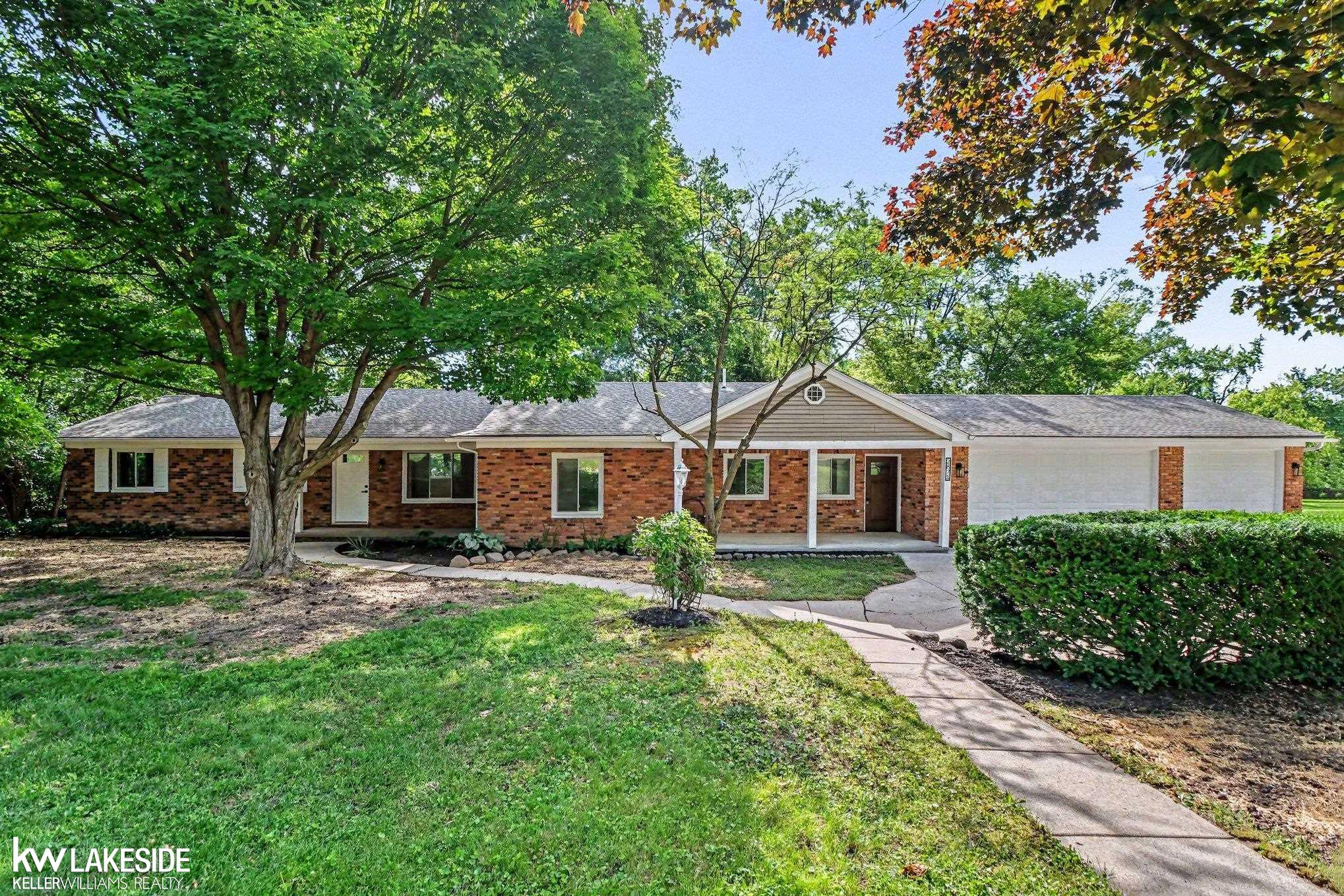 2871 Harvey Street Property Photo 1