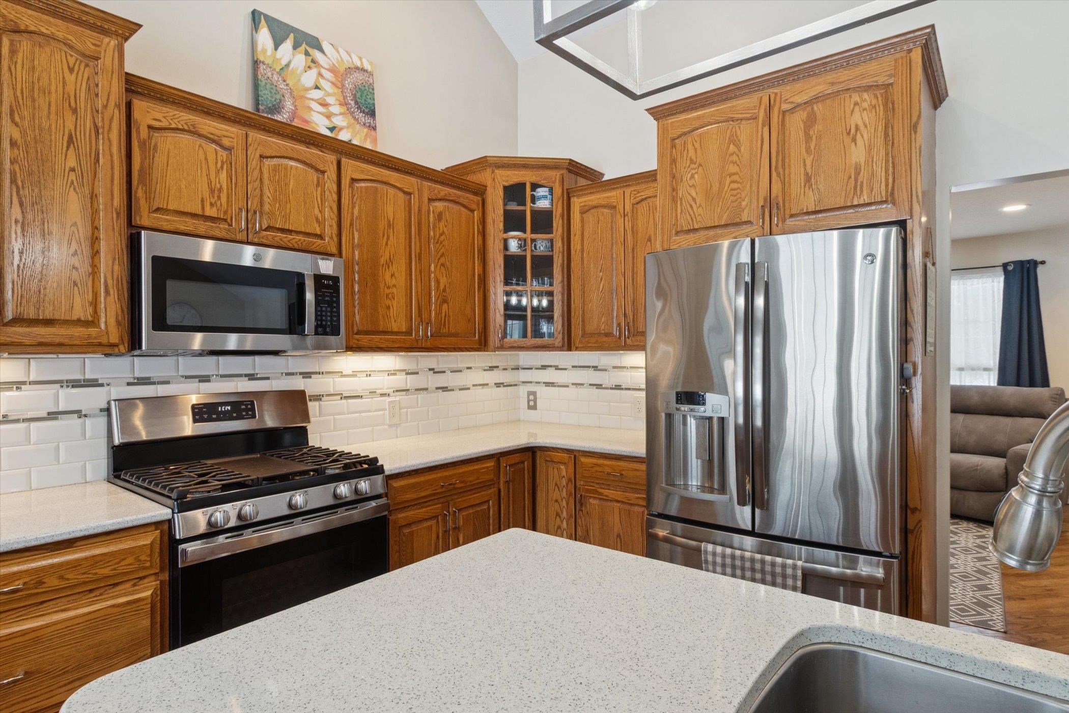2910 Ginger Drive Property Photo 8