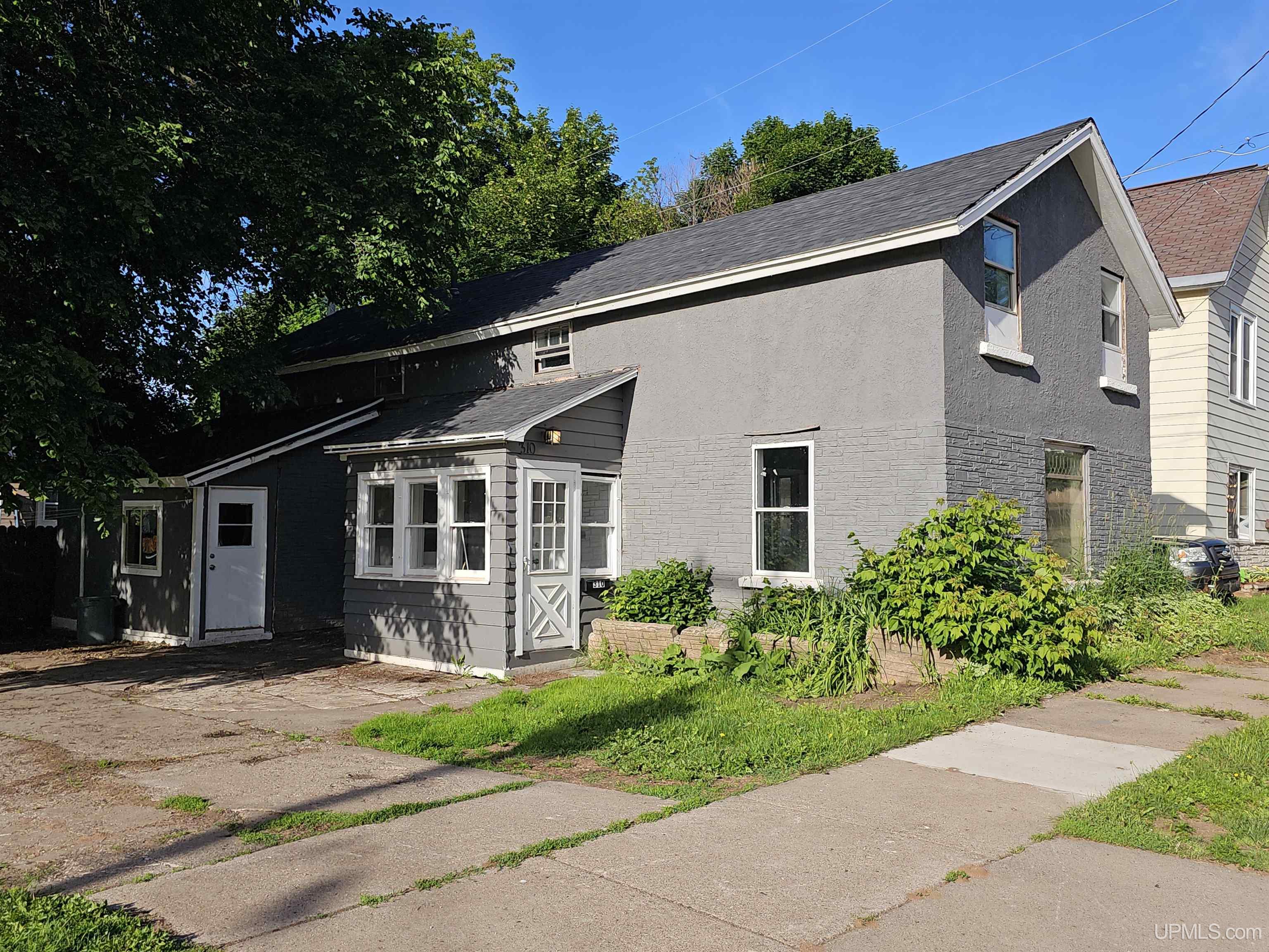 310 North Street Property Photo 2