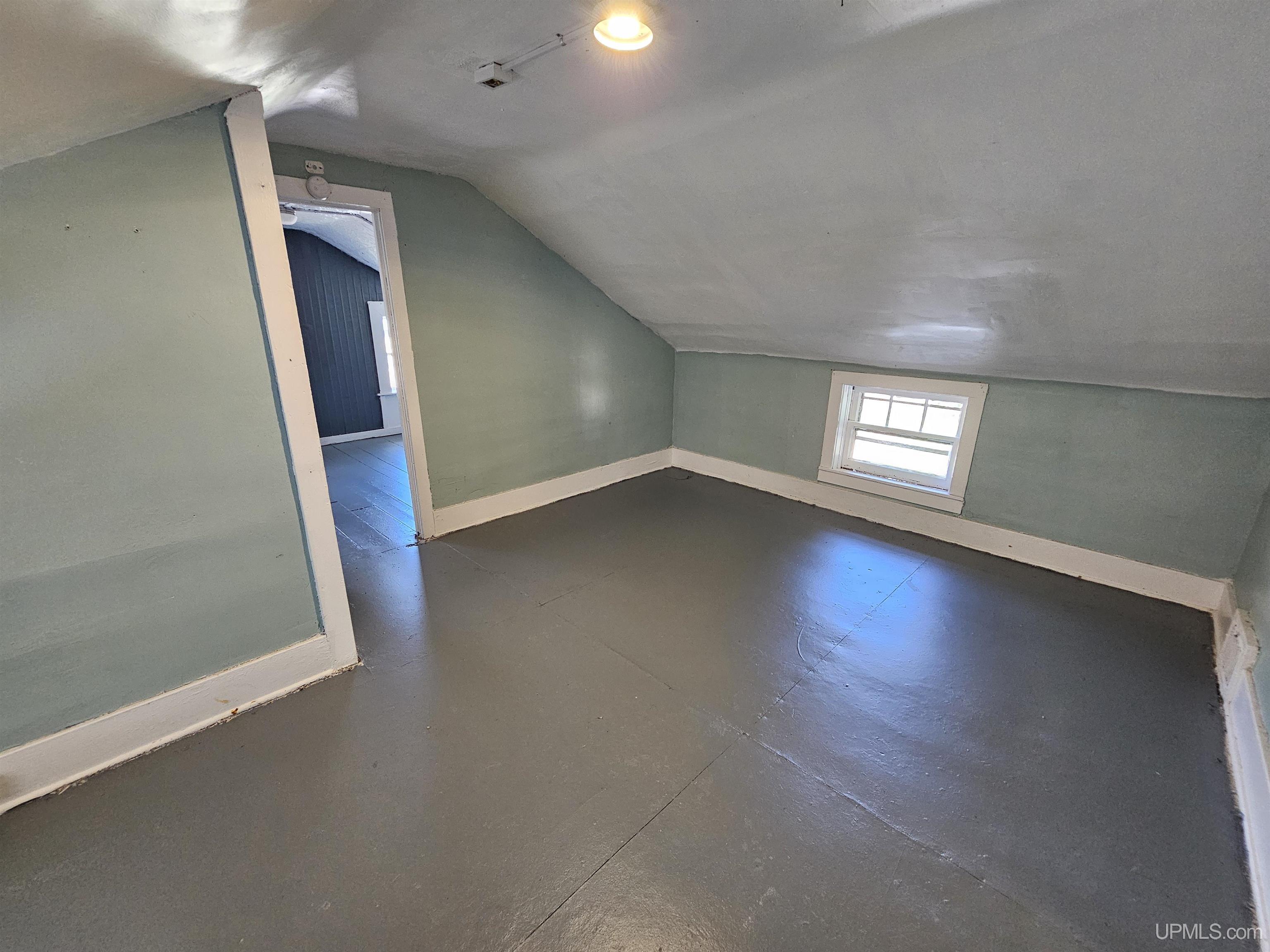 310 North Street Property Photo 20
