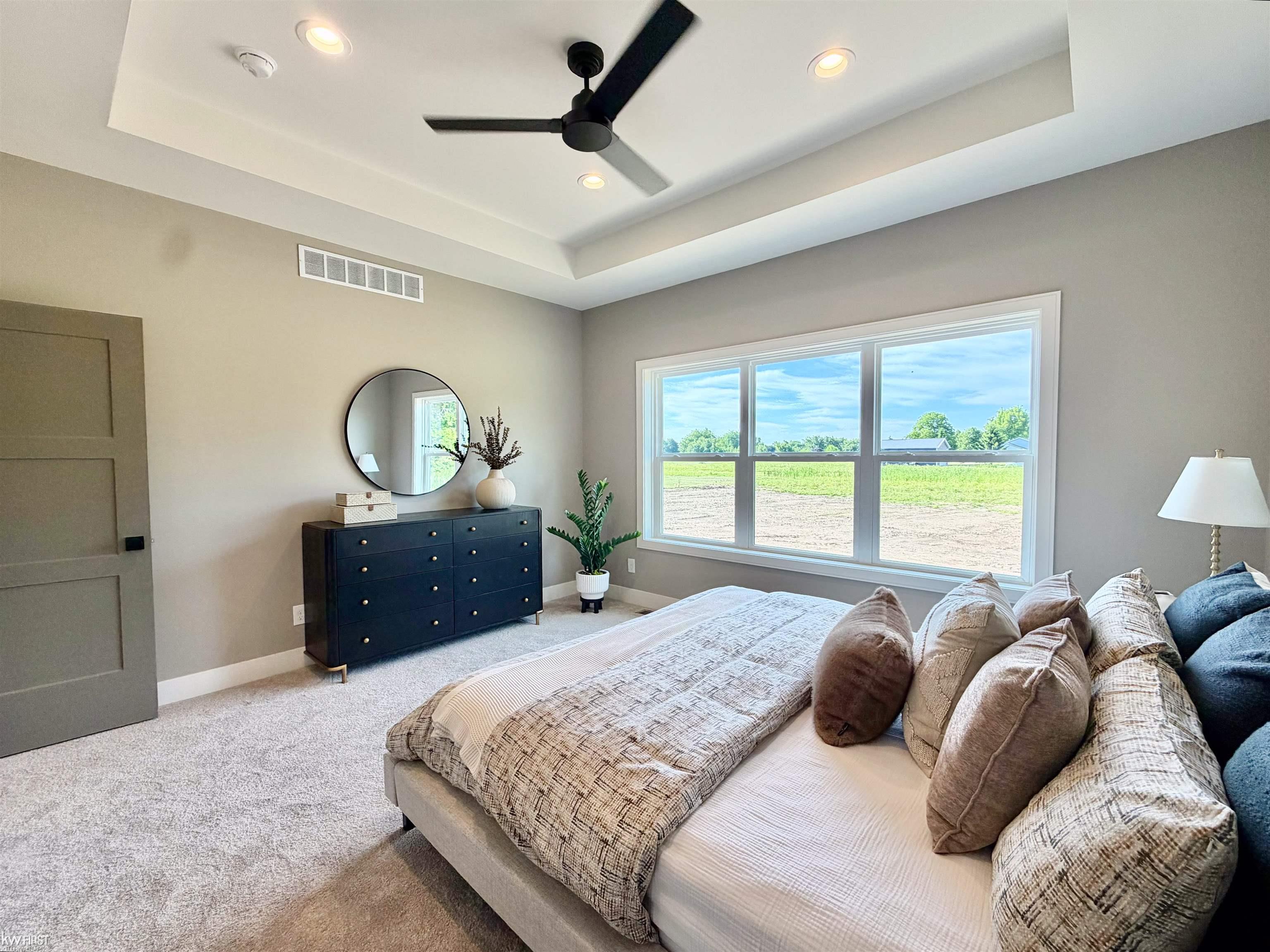 5483 Championship Drive Property Photo 14
