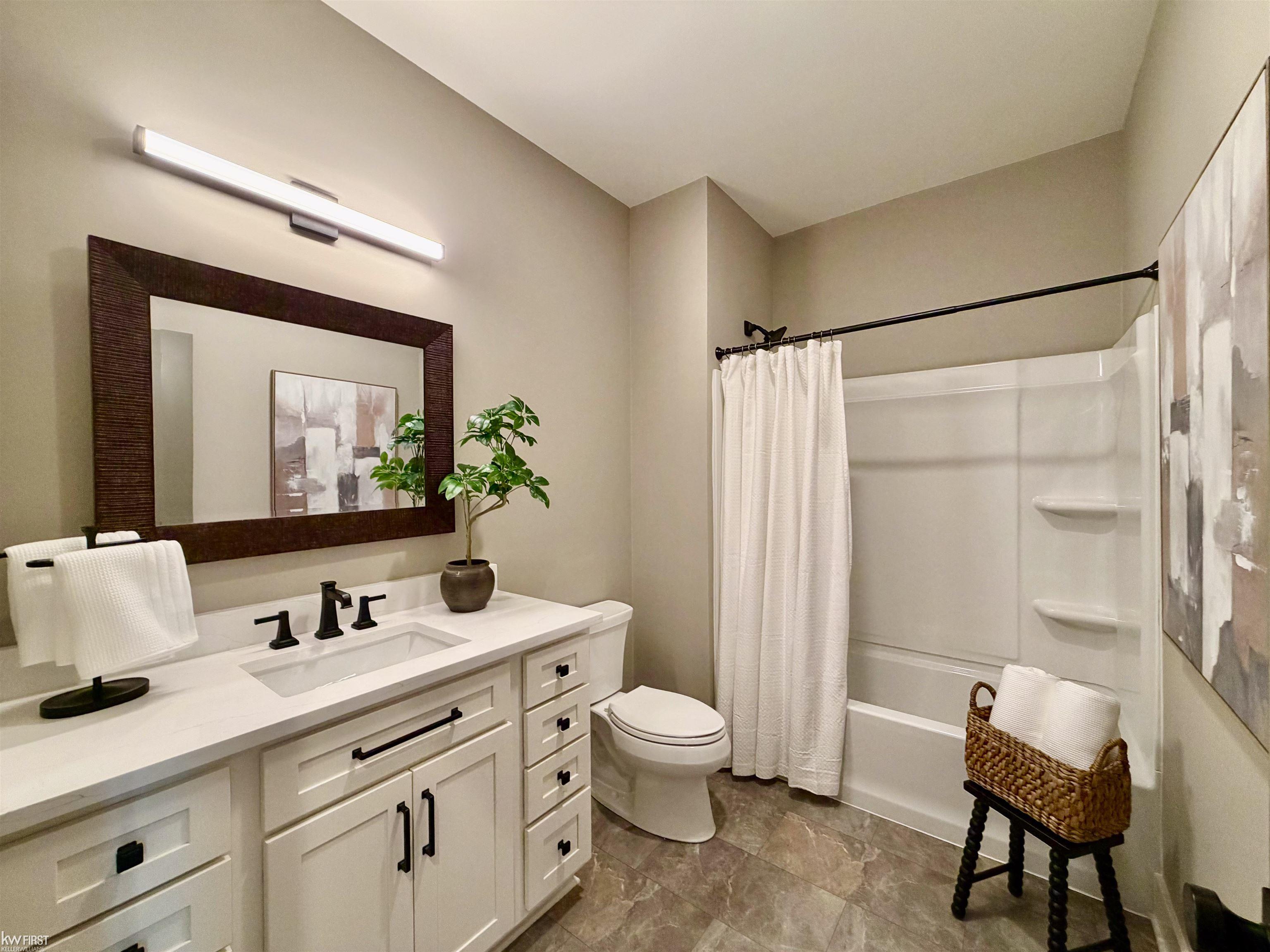 5483 Championship Drive Property Photo 20