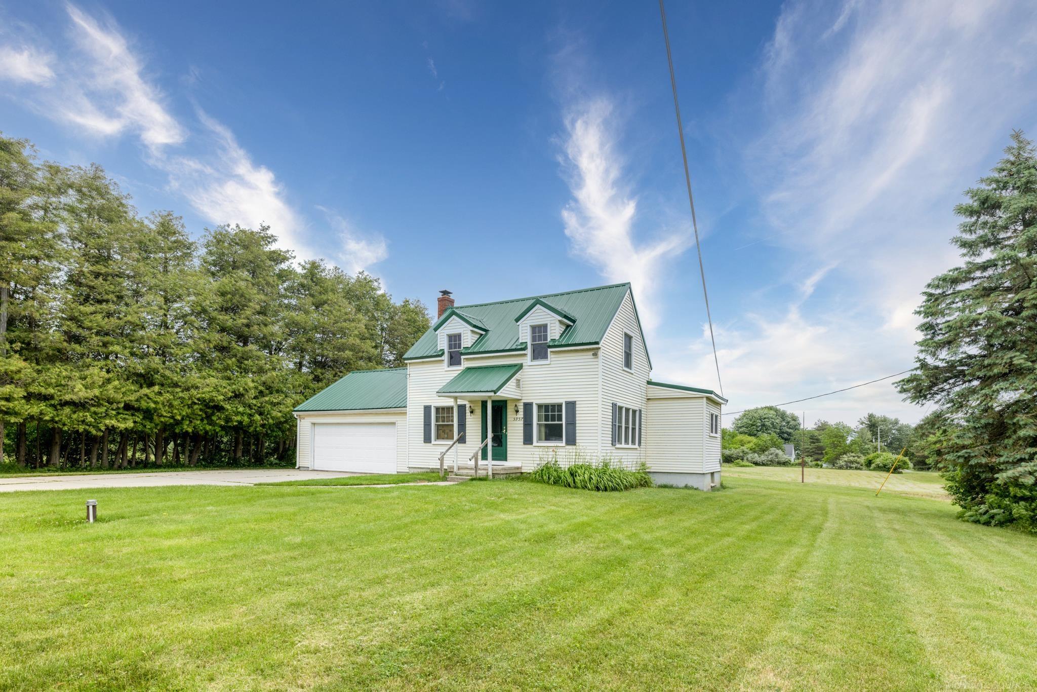 5957 Lakeshore Road Property Photo 1
