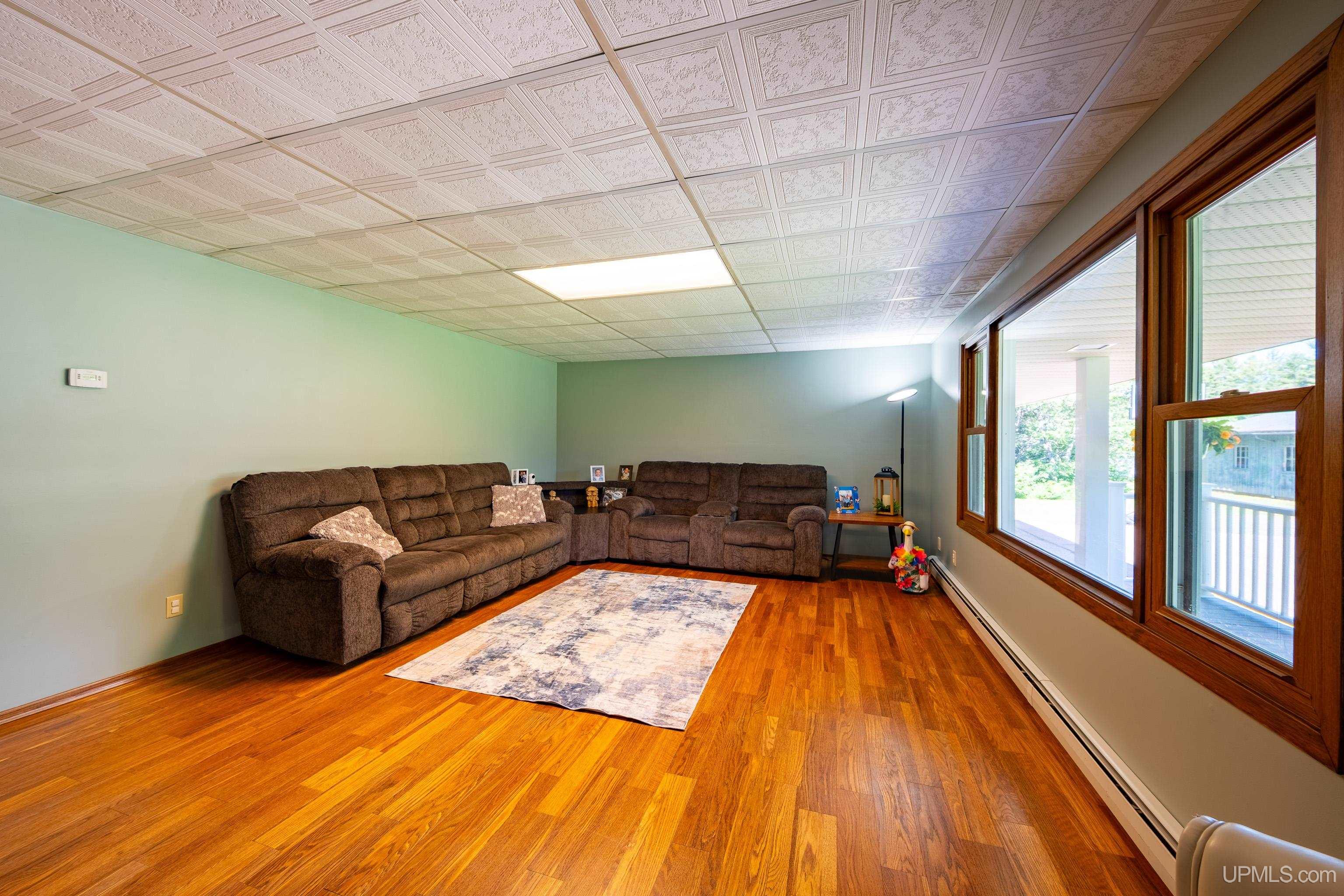 2813 Us 41 W Highway Property Photo 7