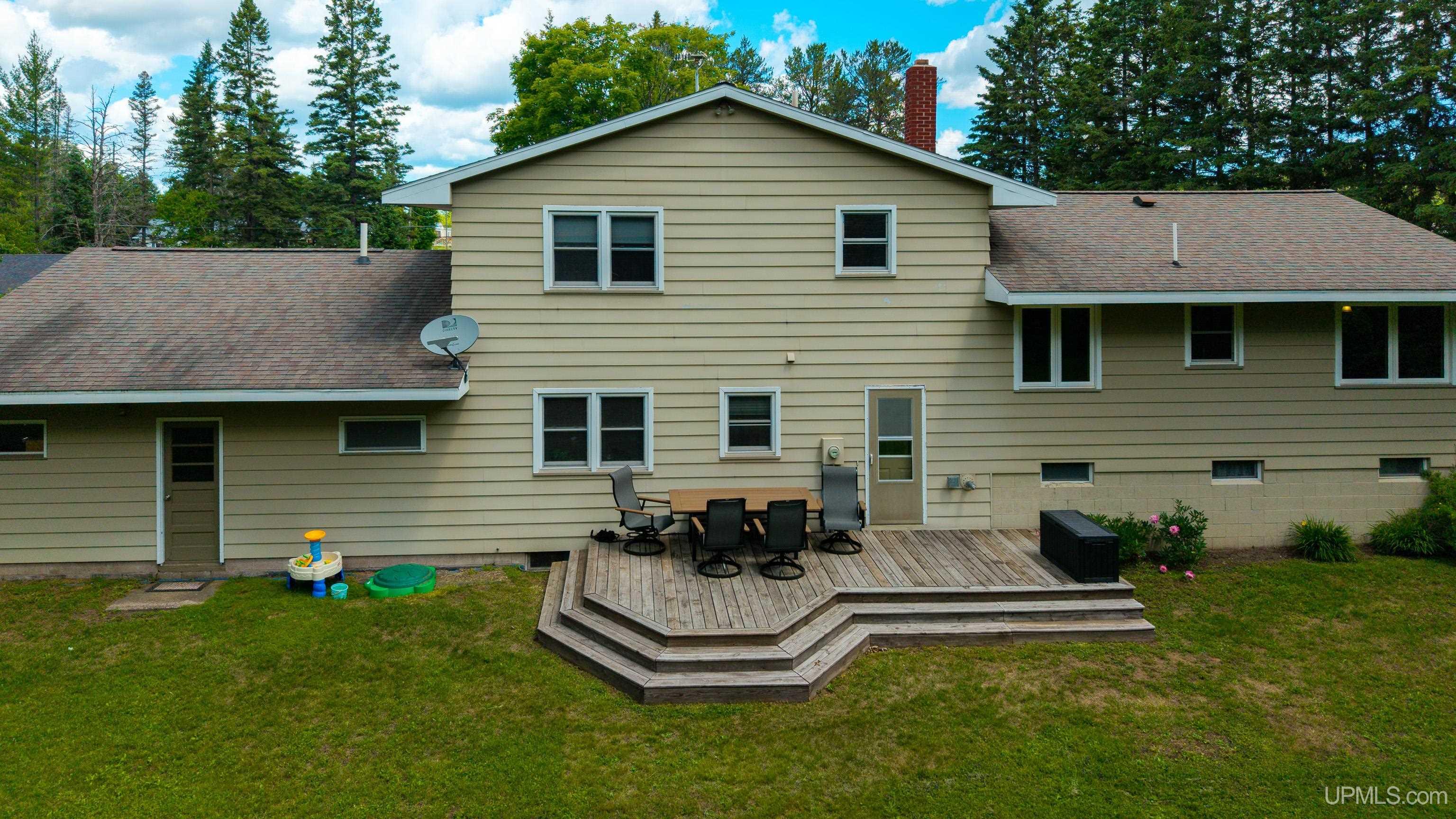 2813 Us 41 W Highway Property Photo 55