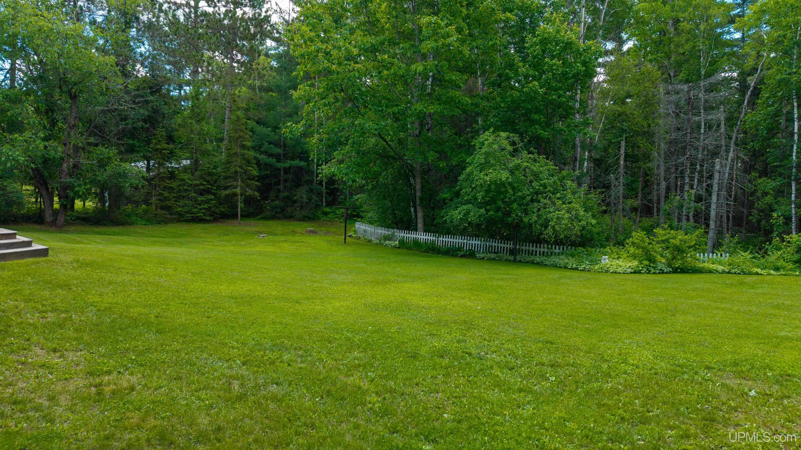 2813 Us 41 W Highway Property Photo 56