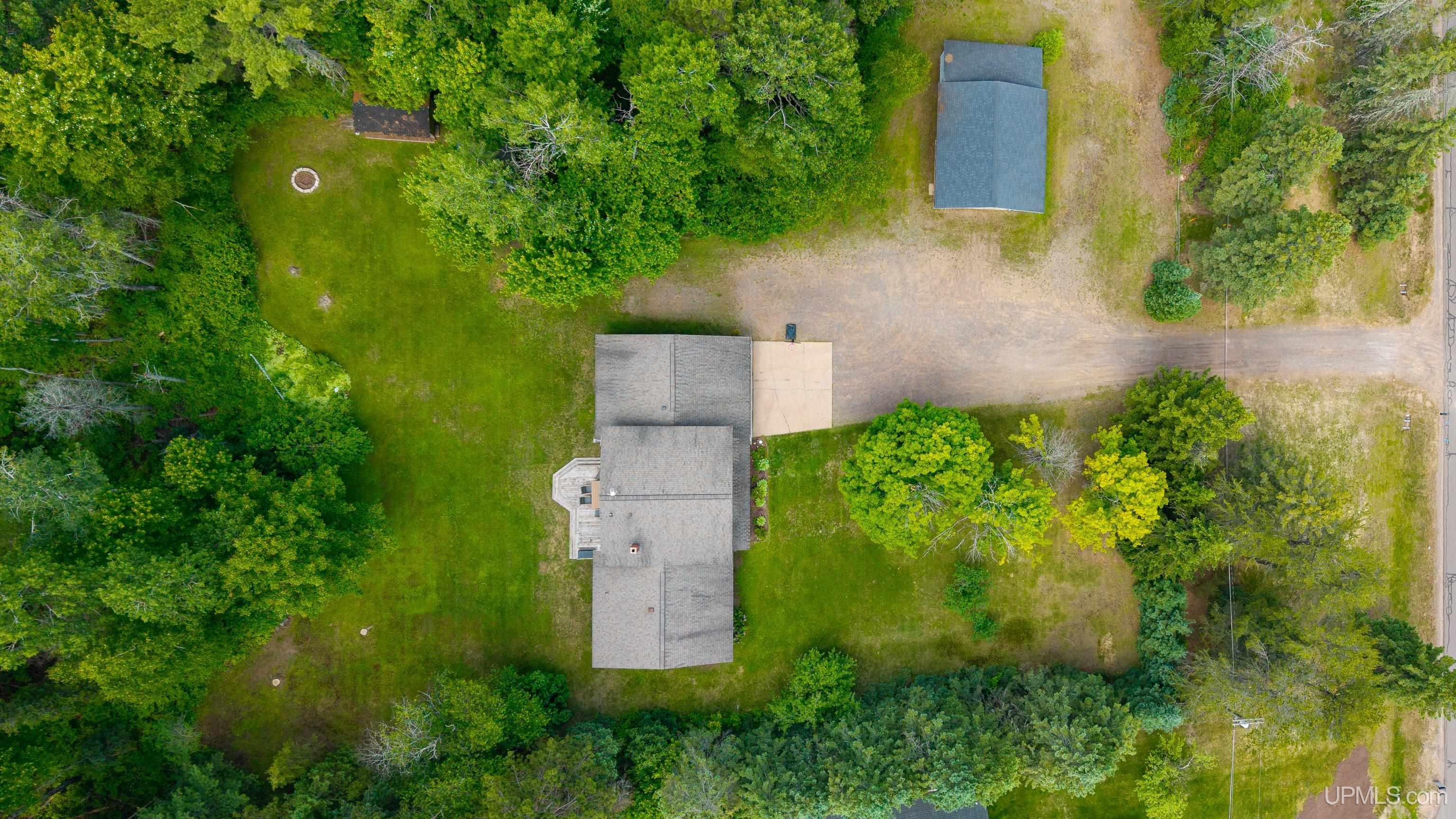 2813 Us 41 W Highway Property Photo 61