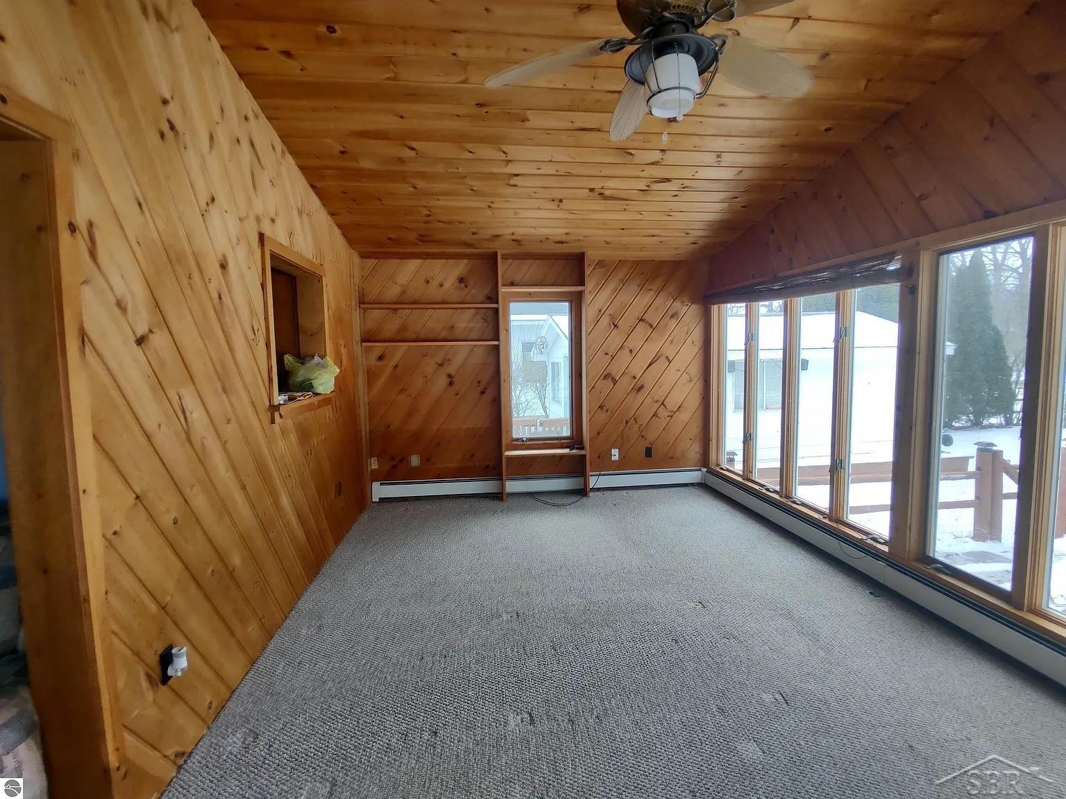 435 N Main Street Property Photo 7