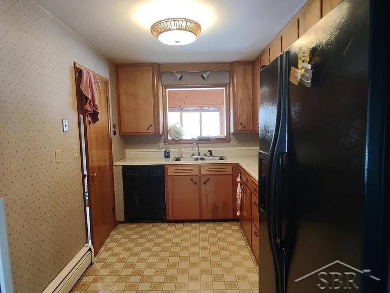 435 N Main Street Property Photo 17