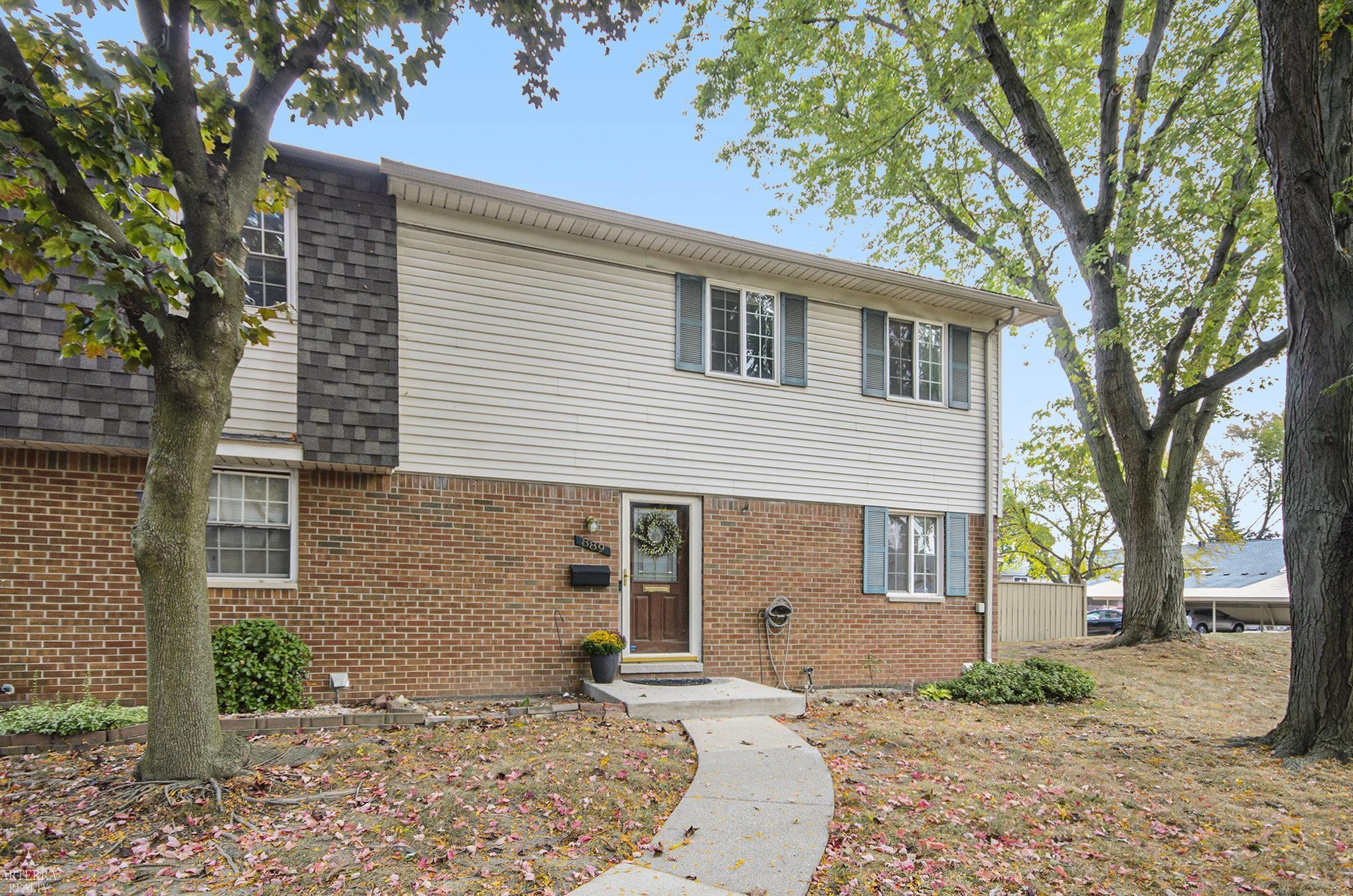 889 Kirts Boulevard Property Photo 1