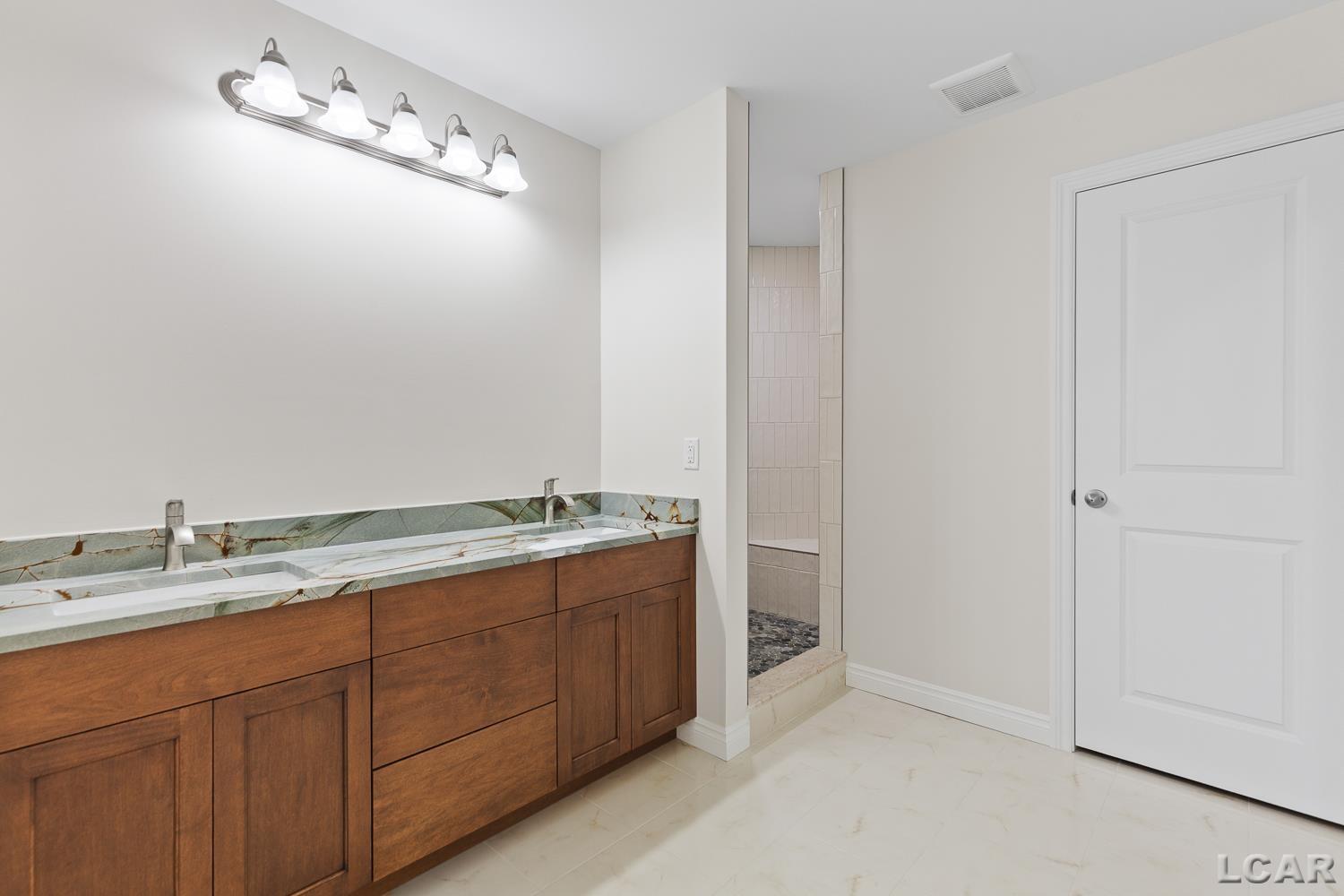 3602 Serra Drive Property Photo 25