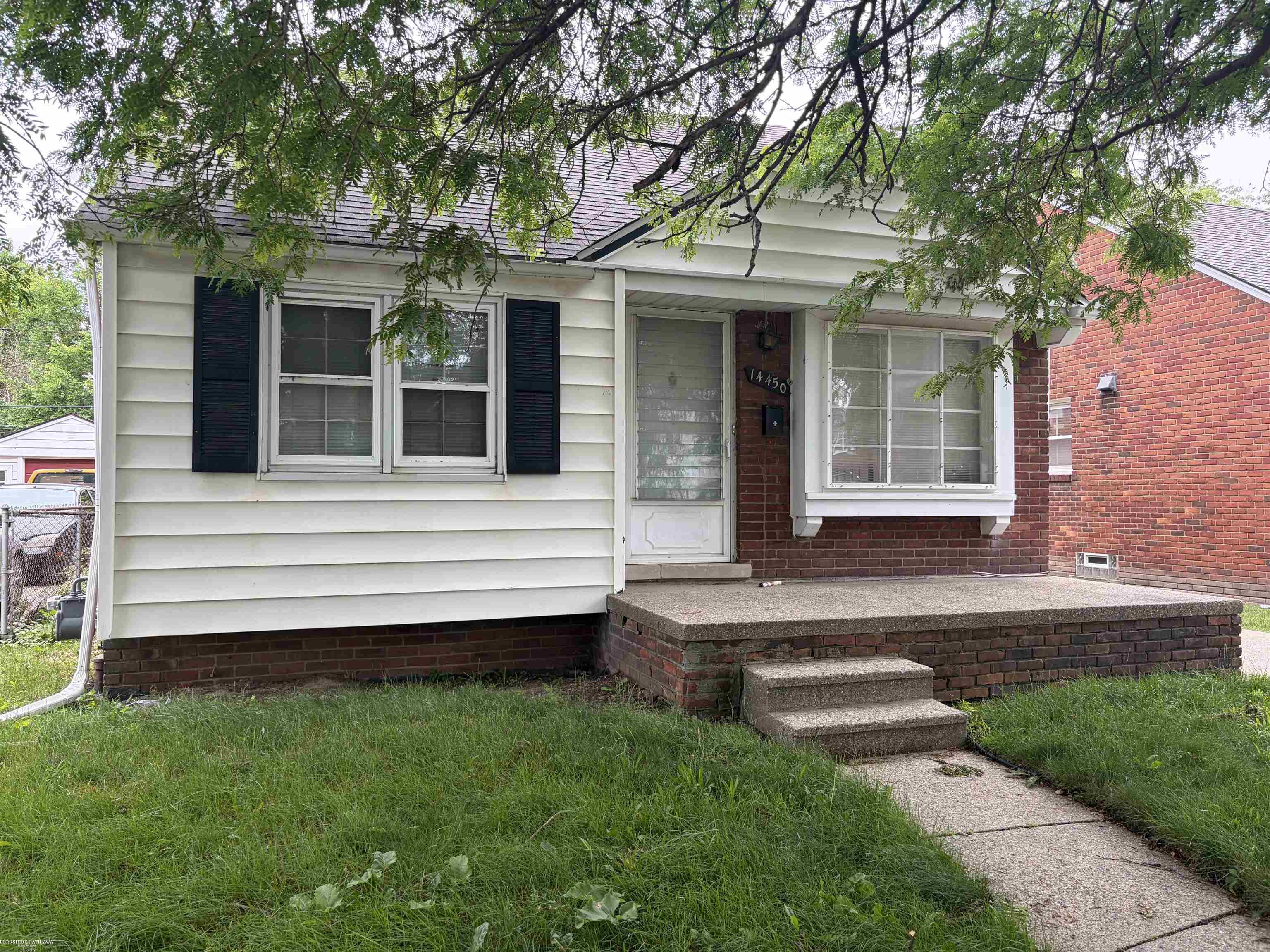 14450 E State Fair Street Property Photo 1
