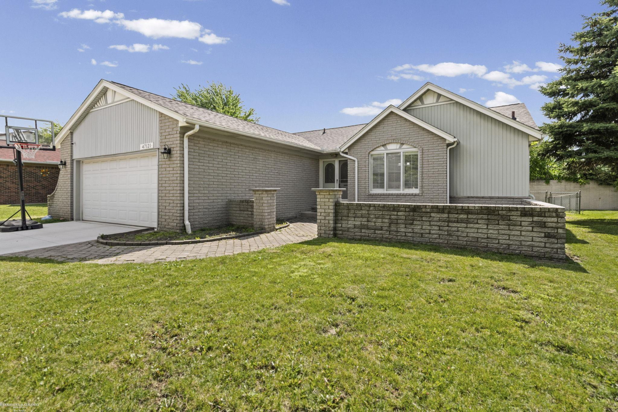 47121 Barbara Road Property Photo 1