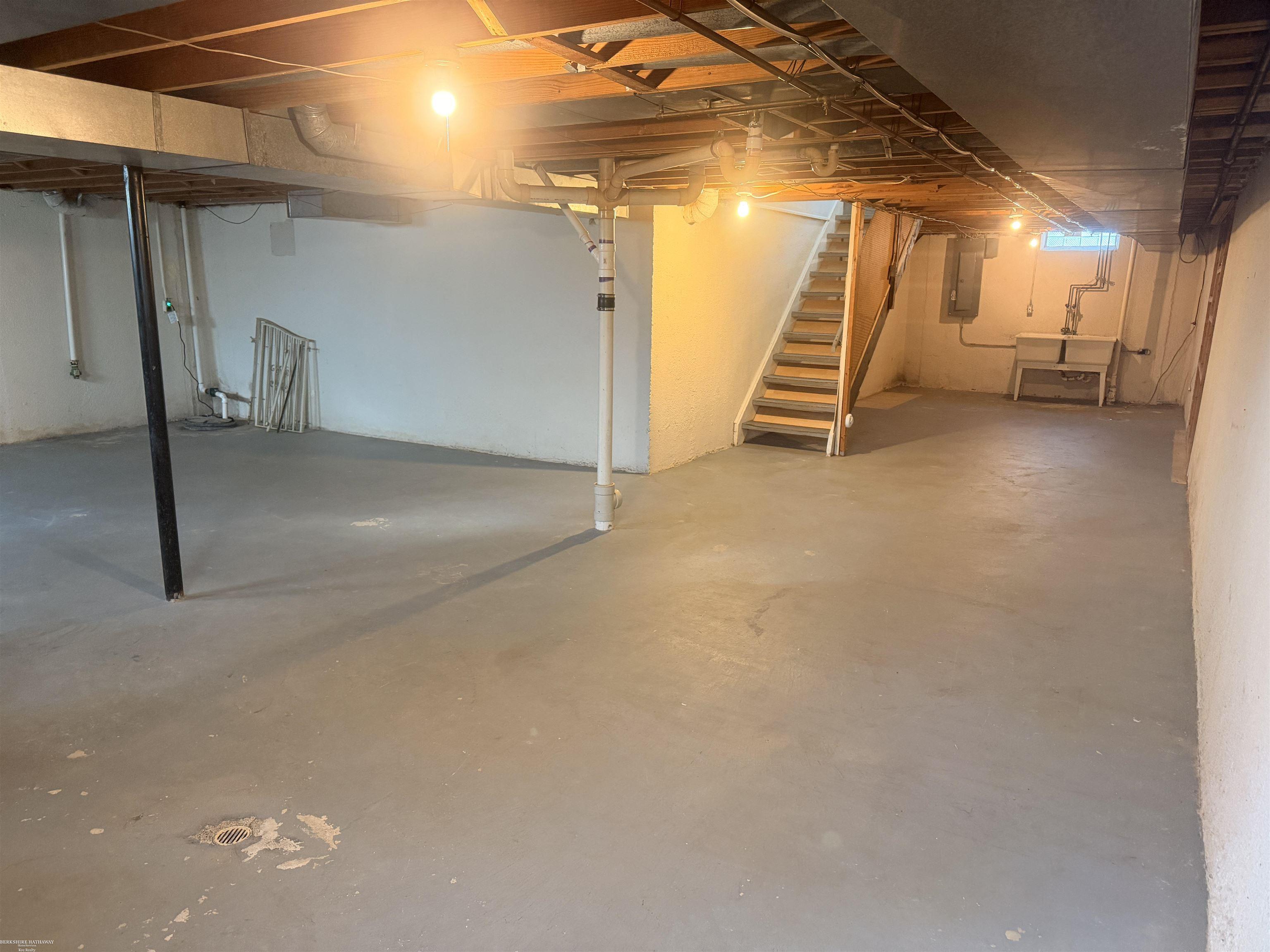 47121 Barbara Road Property Photo 21