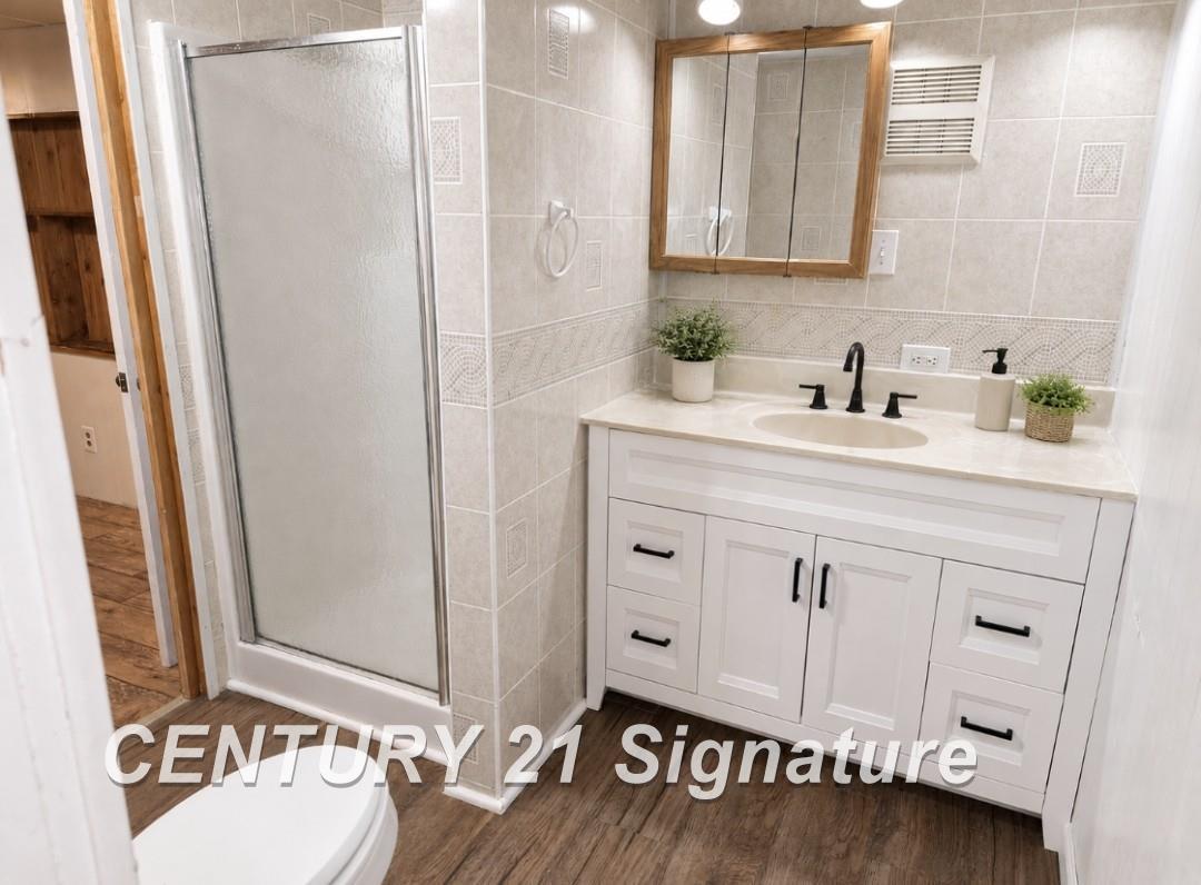 11634 E Gates Avenue Property Photo 14