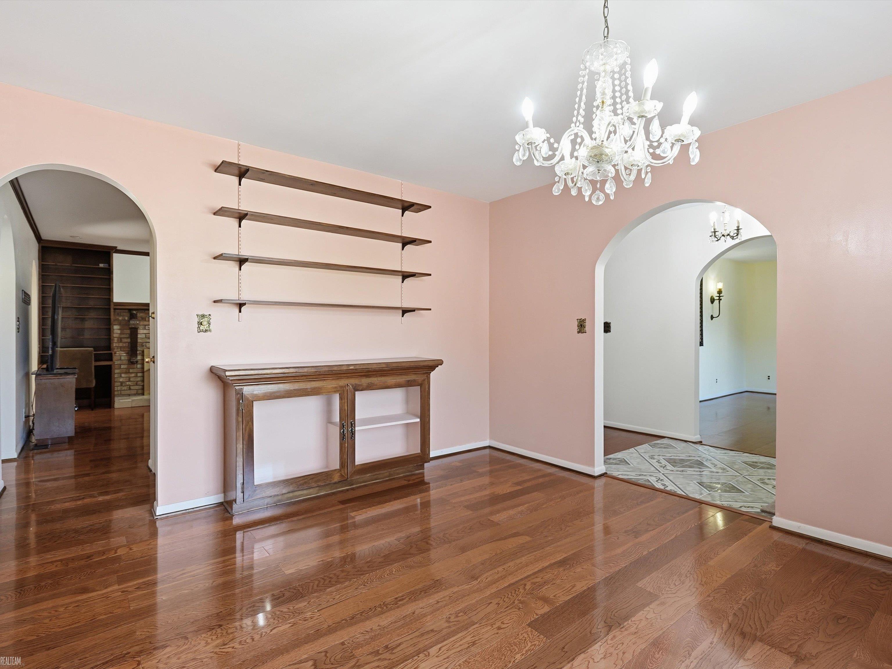 42424 Tessmer Drive Property Photo 3