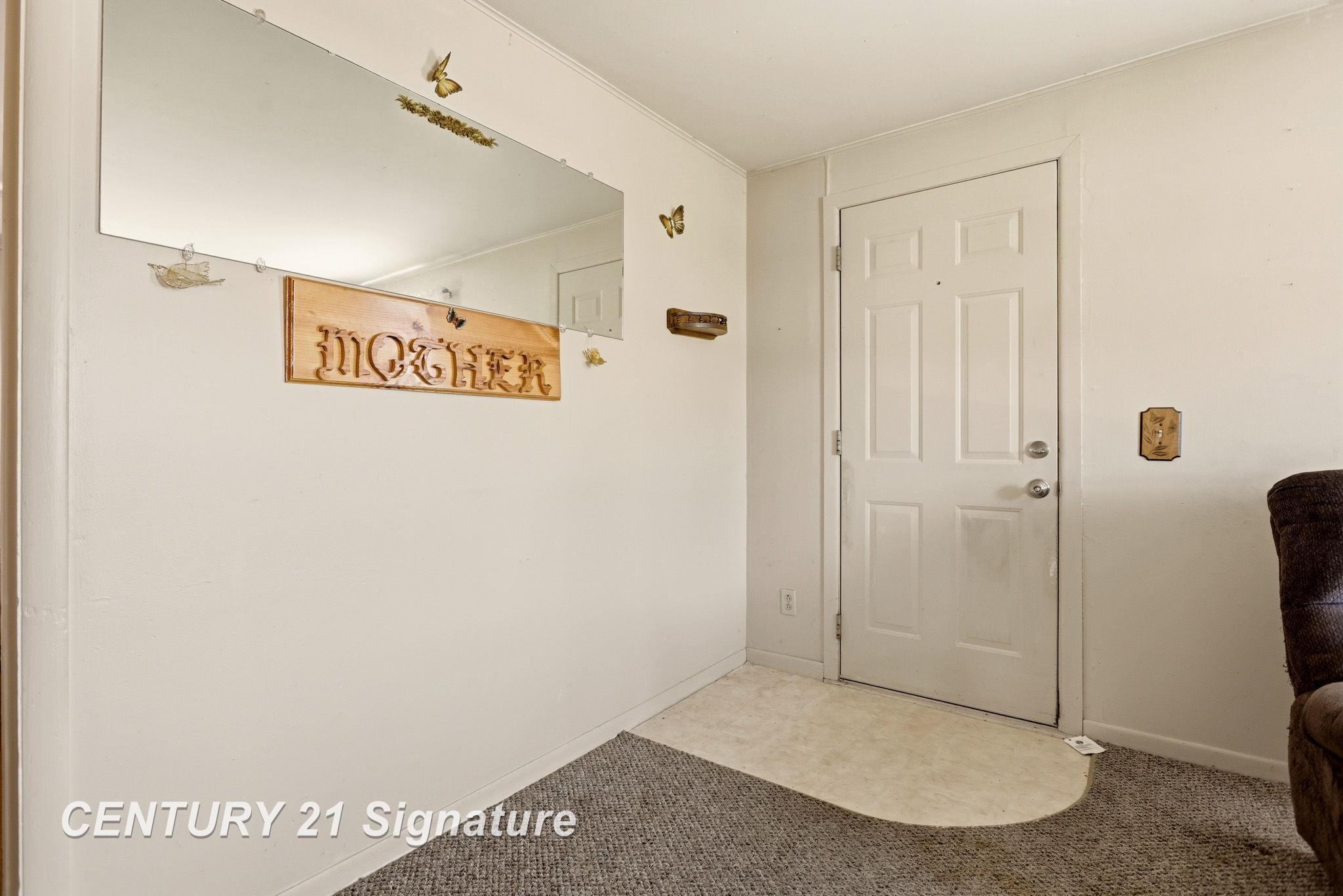 6737 Dixie Highway Property Photo 7