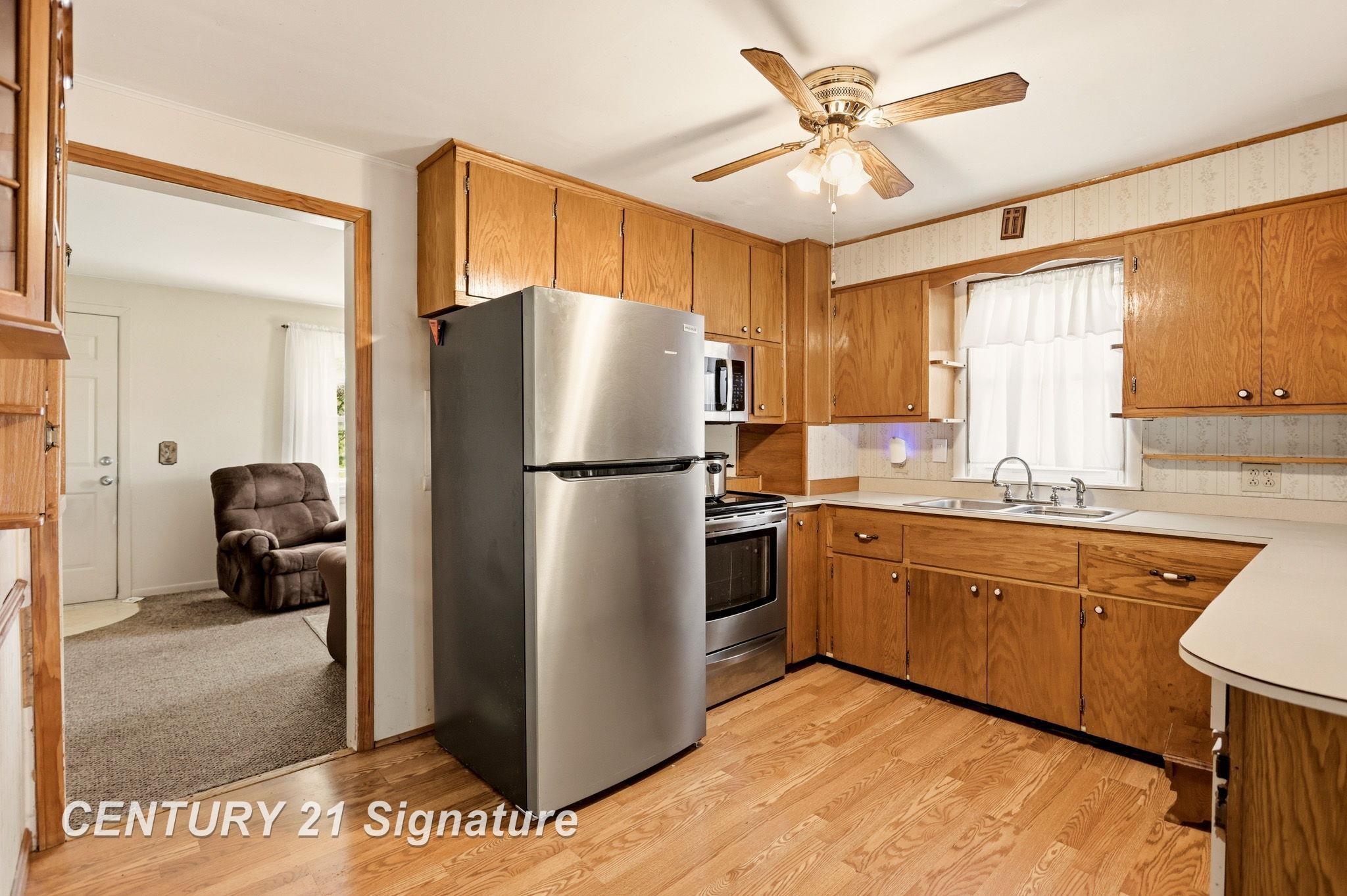 6737 Dixie Highway Property Photo 12