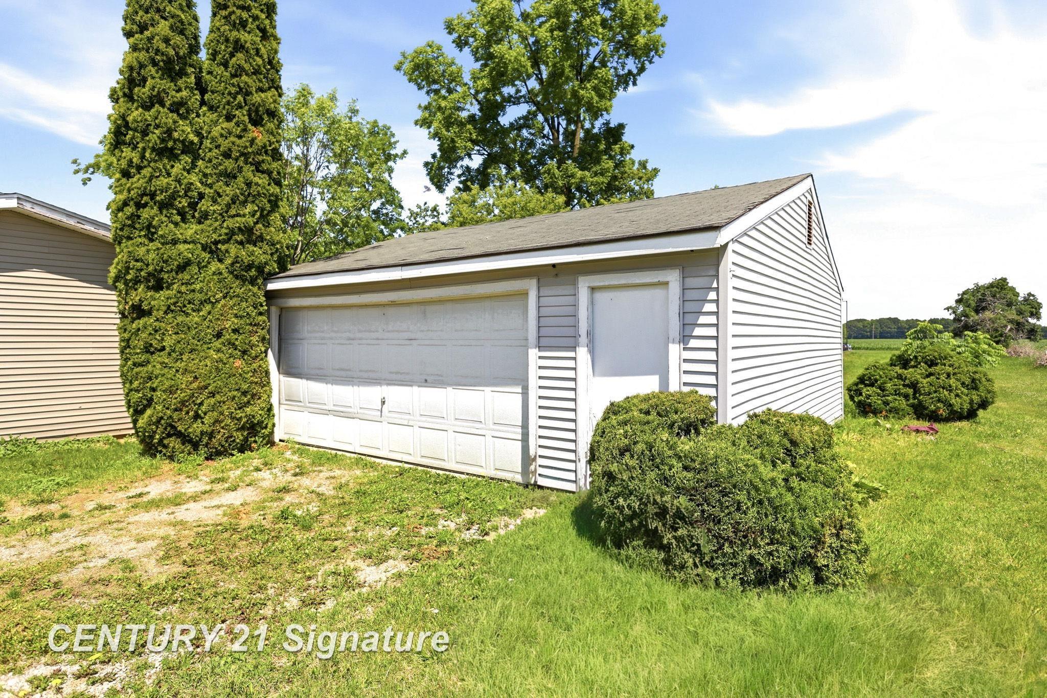 6737 Dixie Highway Property Photo 34