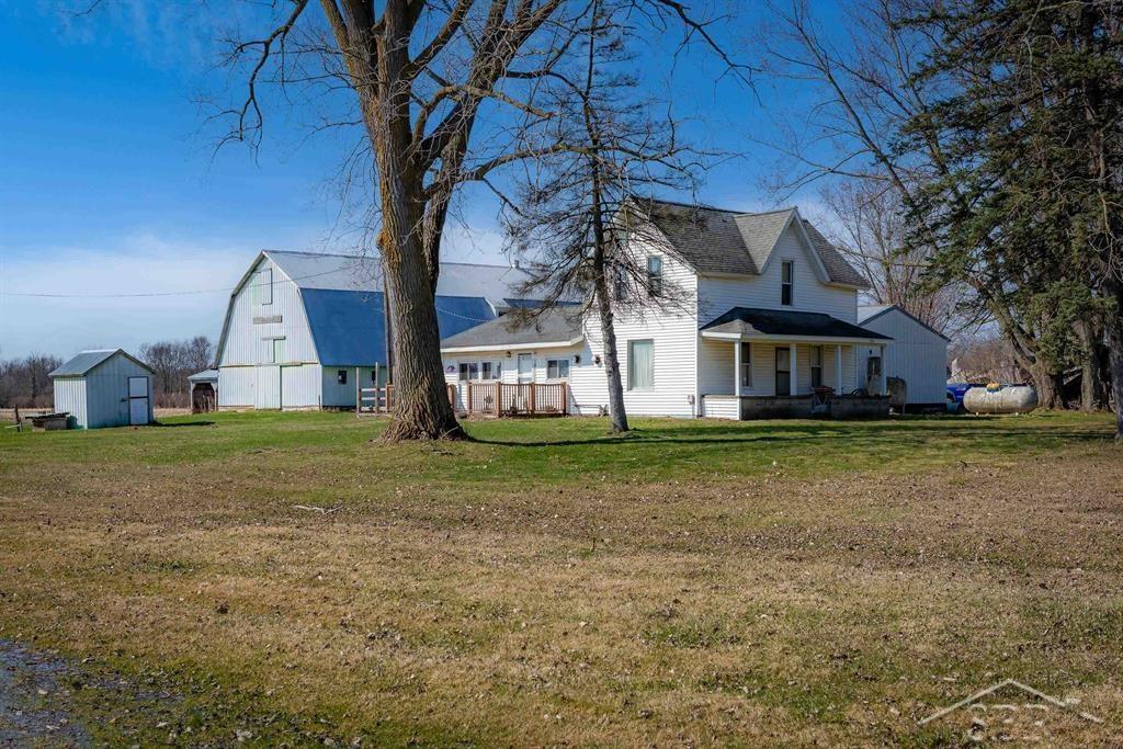 18025 Grabowski Road Property Photo 5