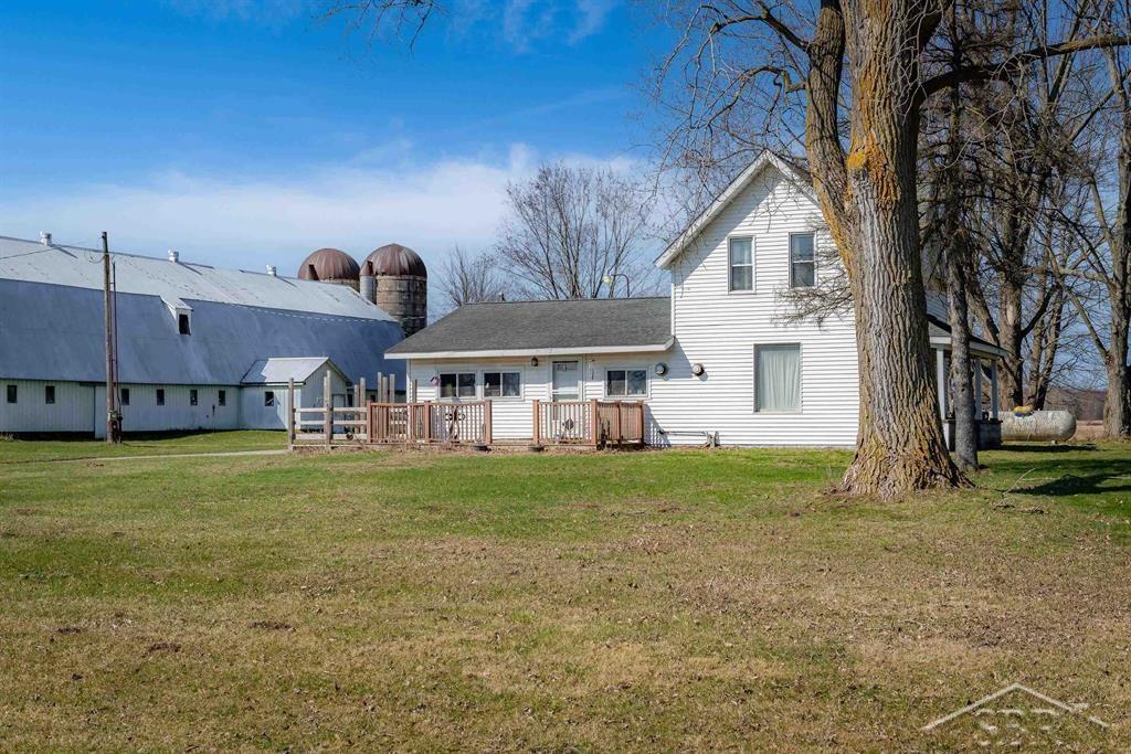 18025 Grabowski Road Property Photo 8