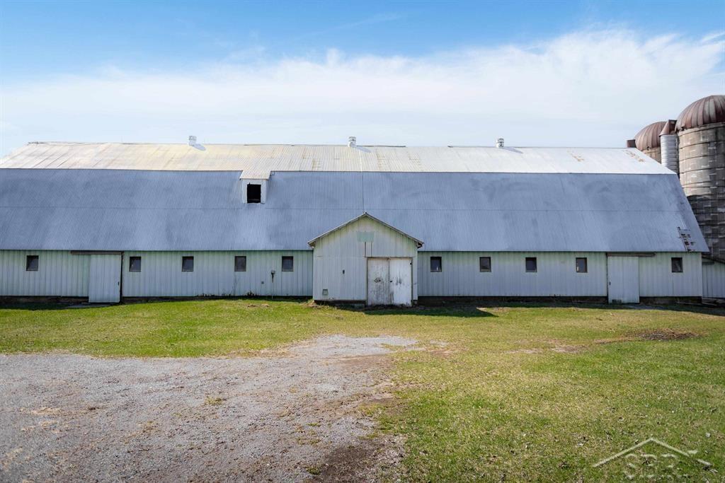 18025 Grabowski Road Property Photo 12