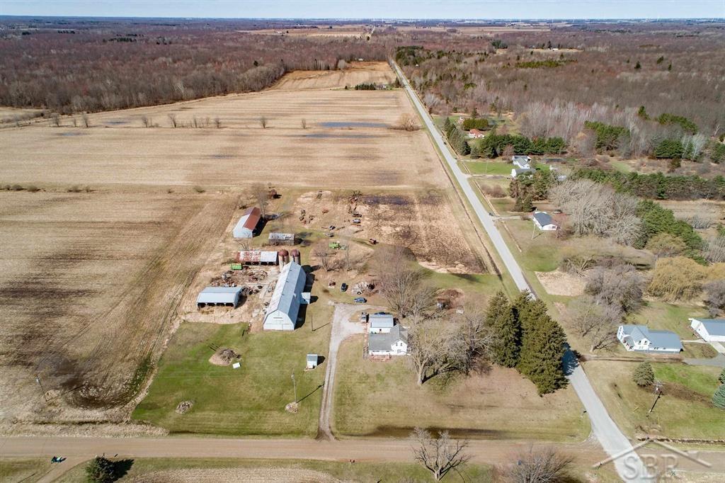 18025 Grabowski Road Property Photo 14