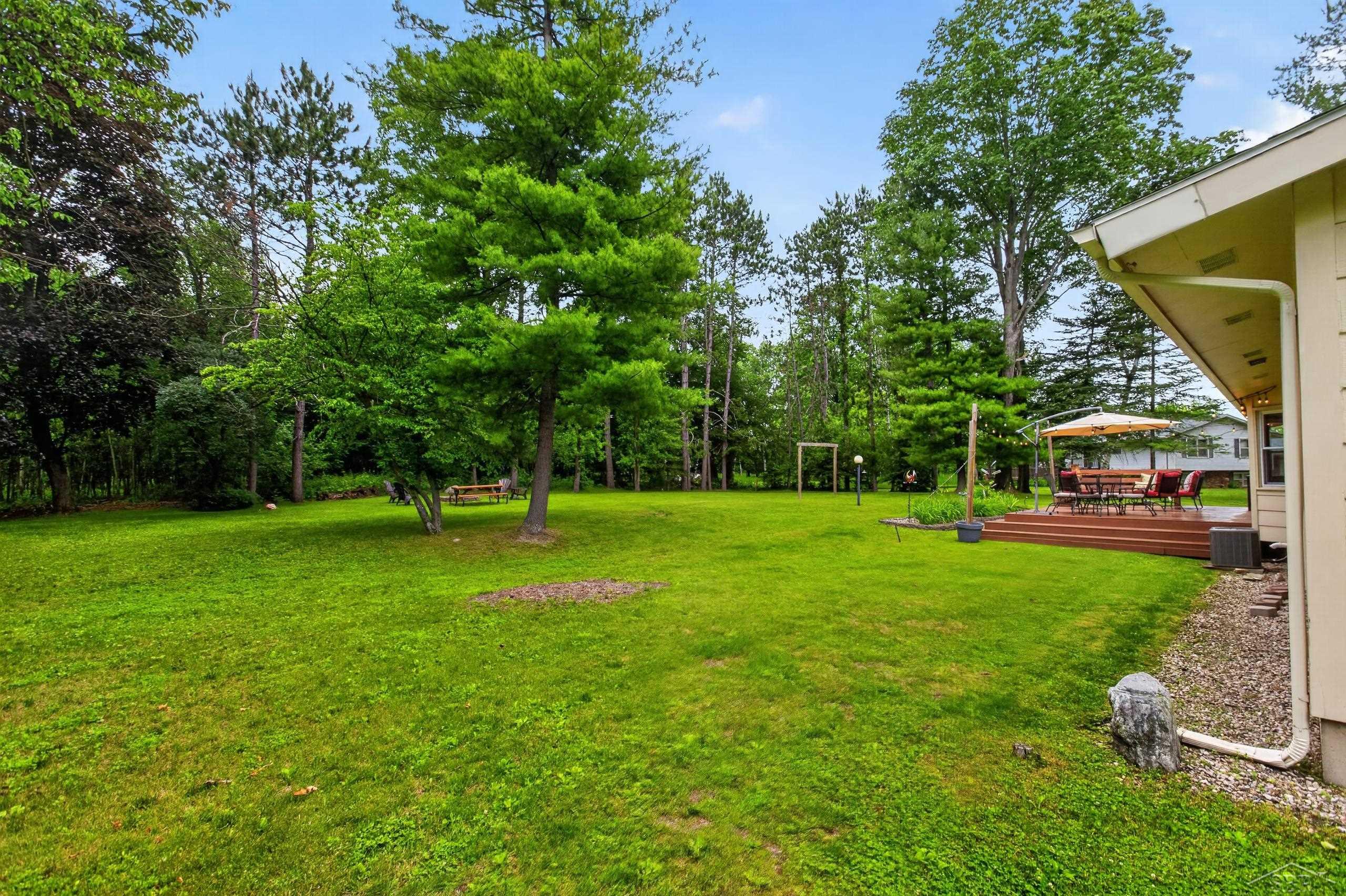 20440 Thornapple Lane Property Photo 49