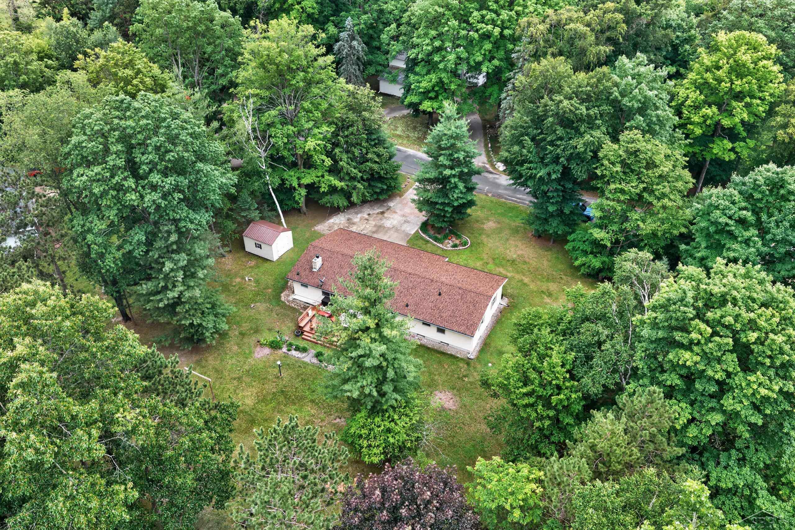 20440 Thornapple Lane Property Photo 50