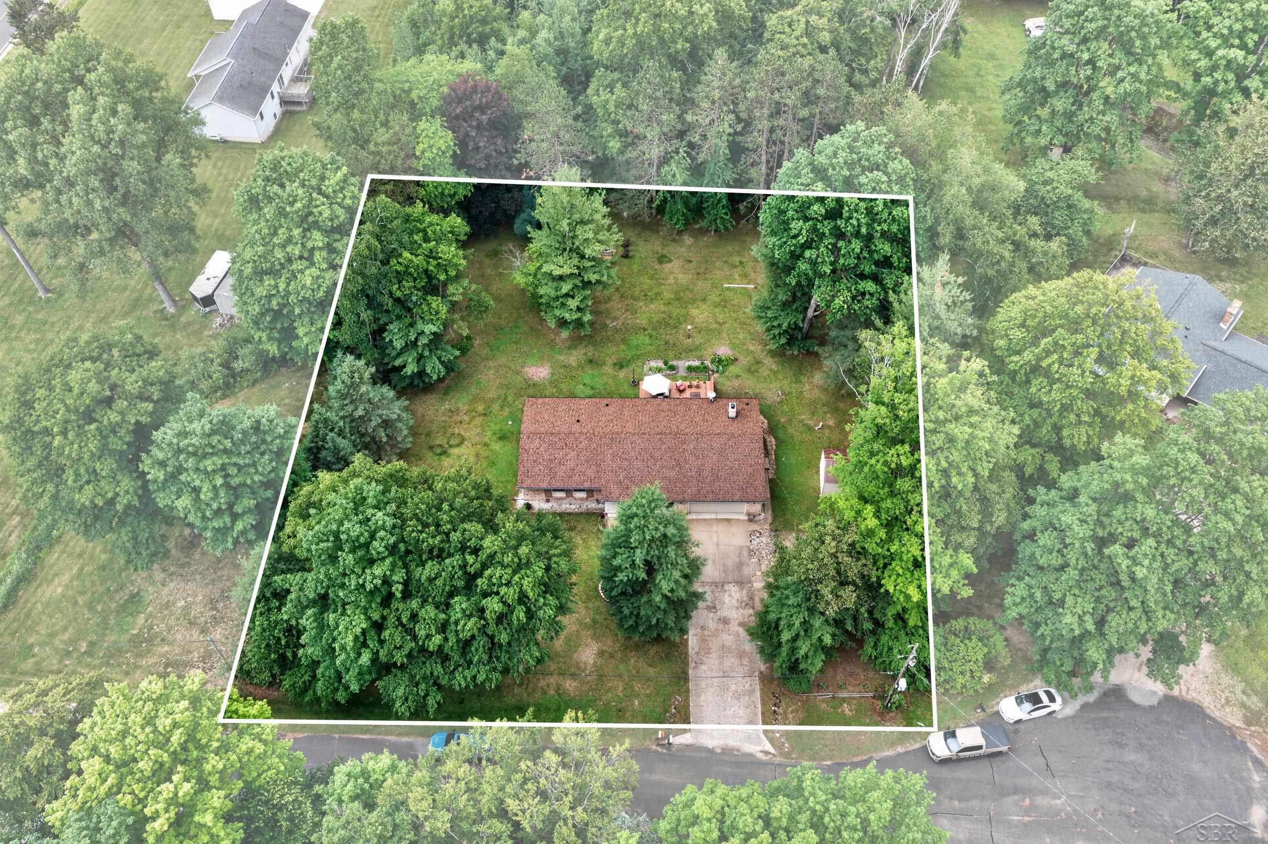 20440 Thornapple Lane Property Photo 52