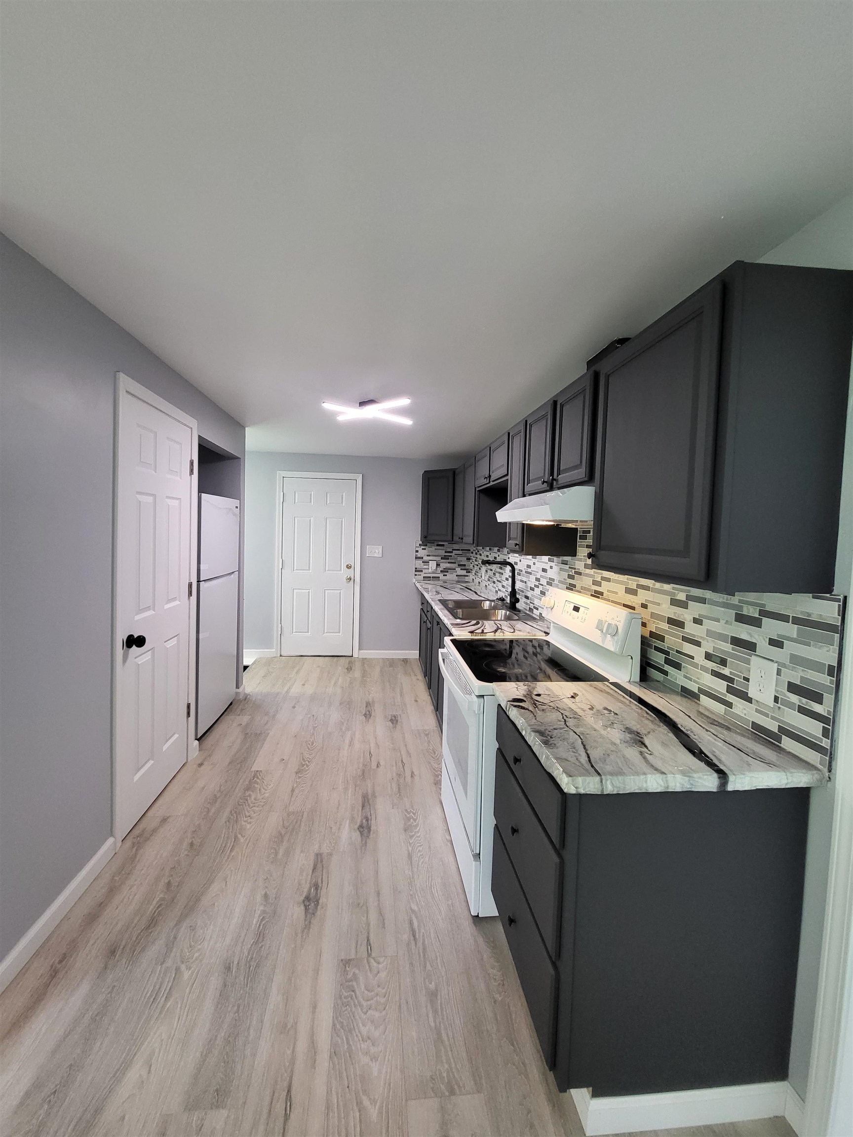 617 Macdonald Avenue Property Photo 8