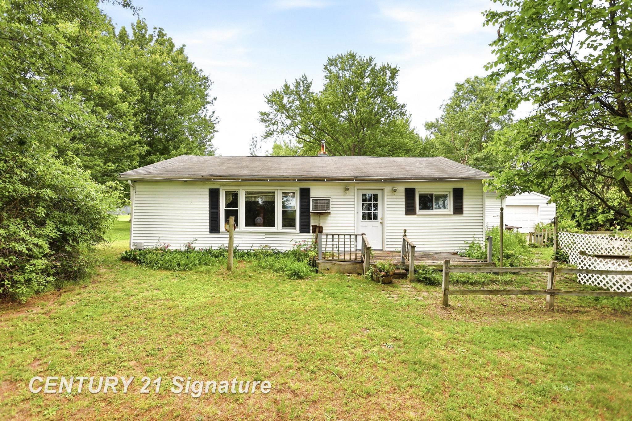 12097 Swan Creek Road Property Photo 1