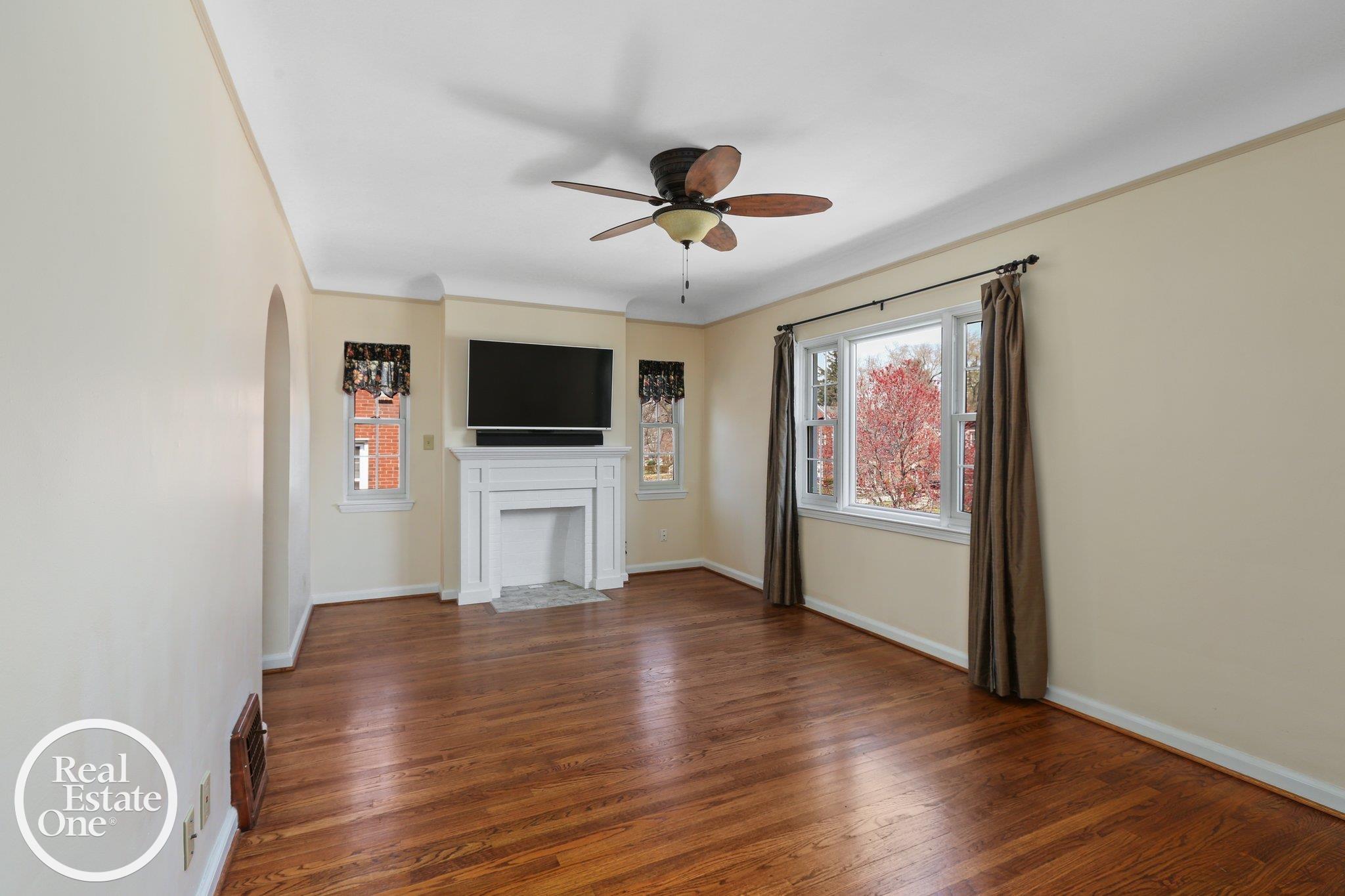 897 Rivard Boulevard Property Photo 27