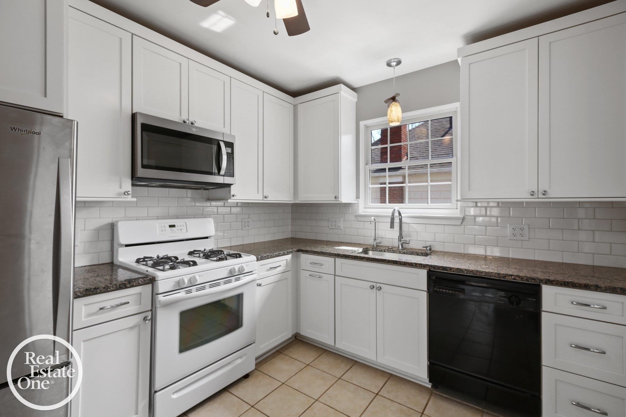 897 Rivard Boulevard Property Photo 29