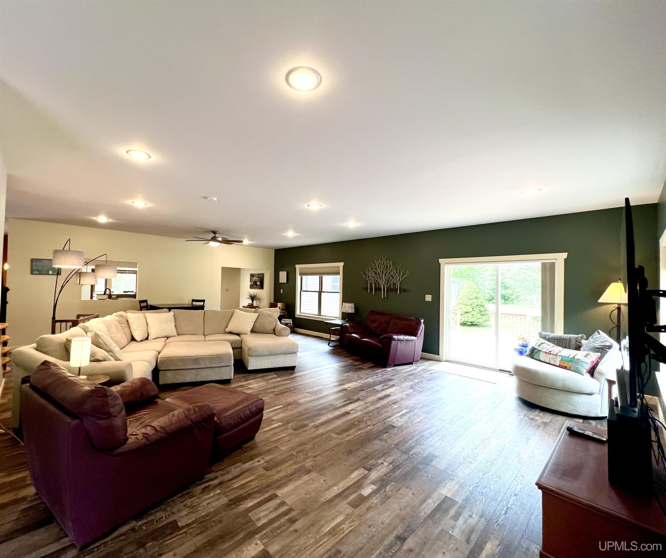 1289 E M28 Highway Property Photo 14