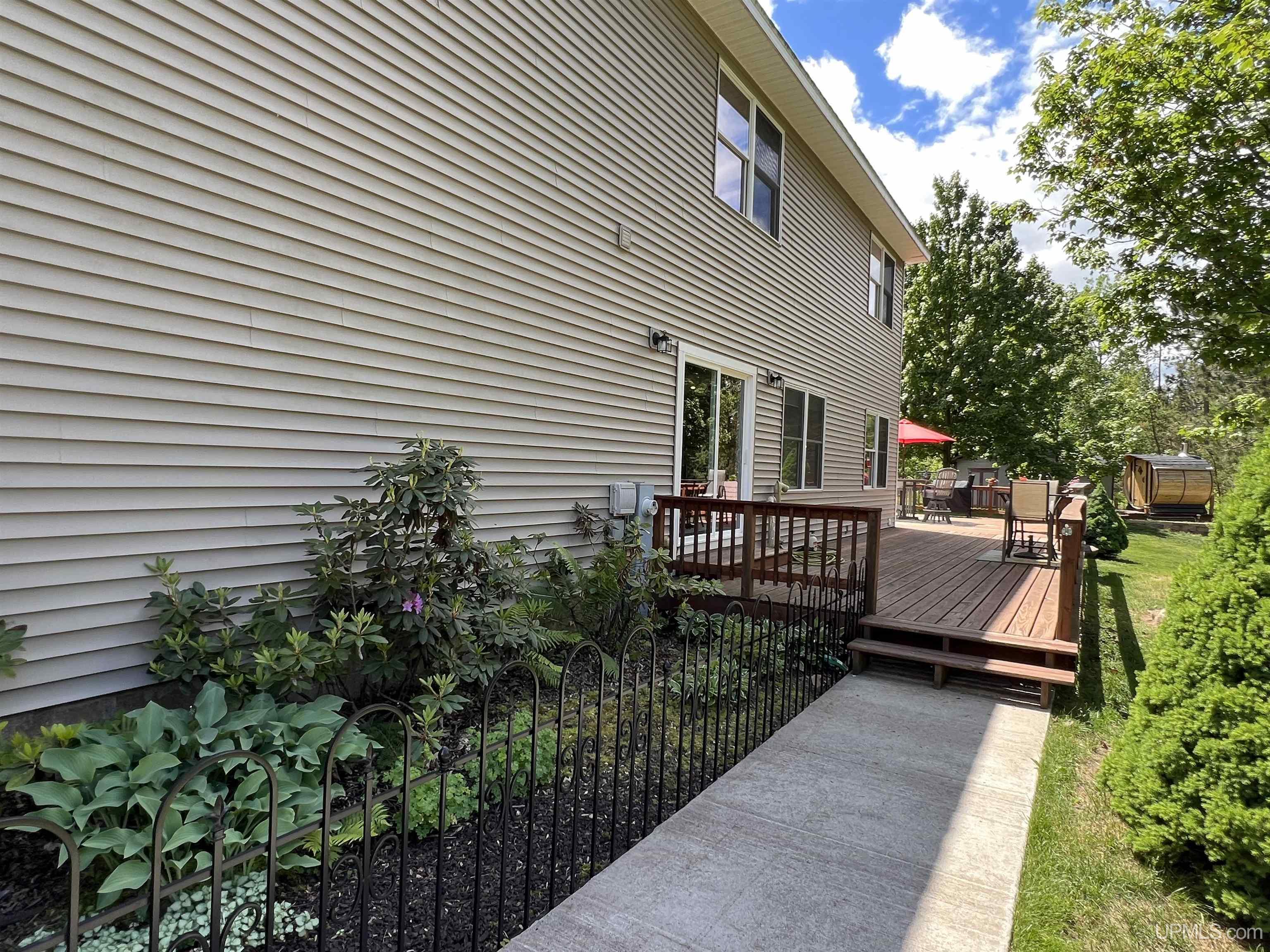 1289 E M28 Highway Property Photo 70