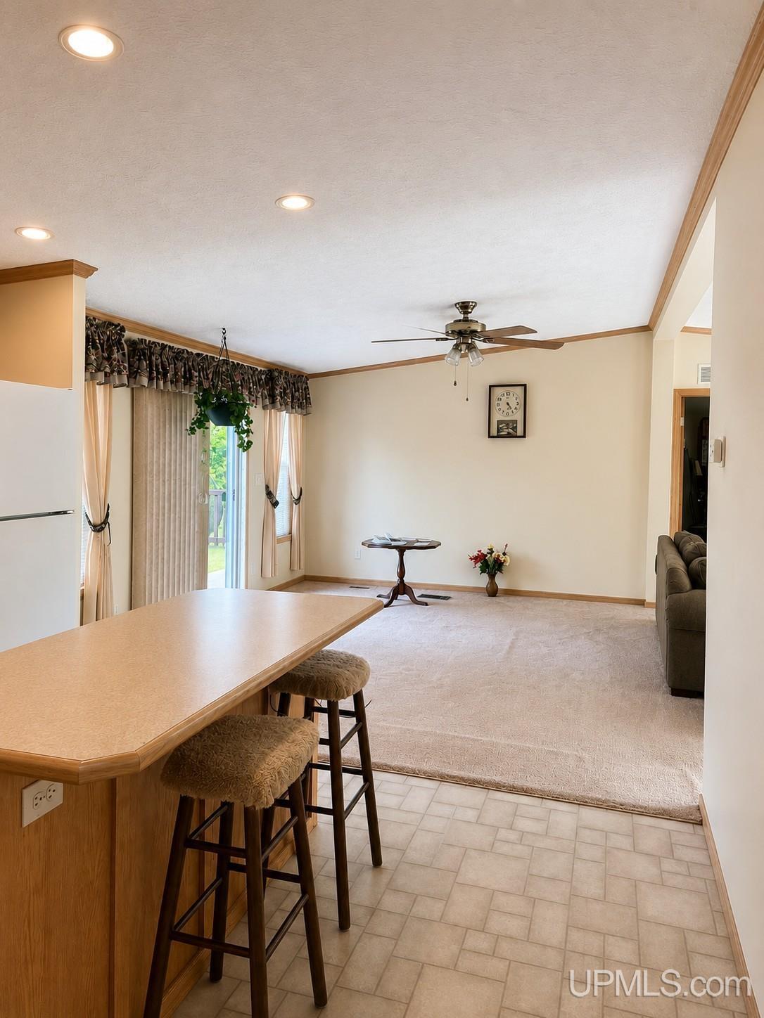 26 Kenneally Boulevard Property Photo 7
